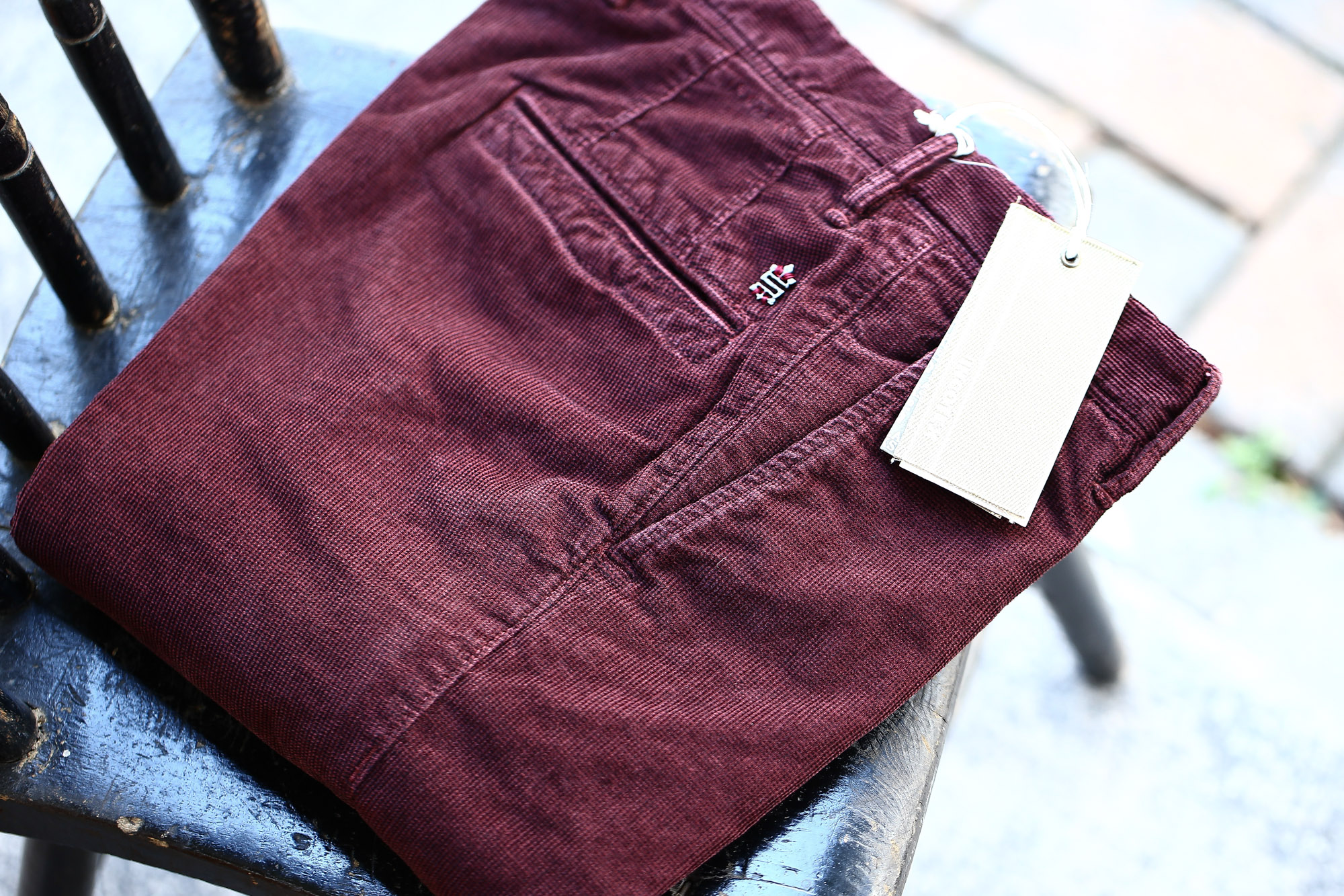 INCOTEX SLACKS（インコテックススラックス） 1ST603 SLIM FIT Garment Dyed Stretch Waffle ストレッチ ワッフルコーデュロイ パンツ BORDEAUX (ボルドー・226) 2016 秋冬新作 の画像。バーガンディー 愛知 名古屋 Alto e Diritto アルト エ デリット 入荷。