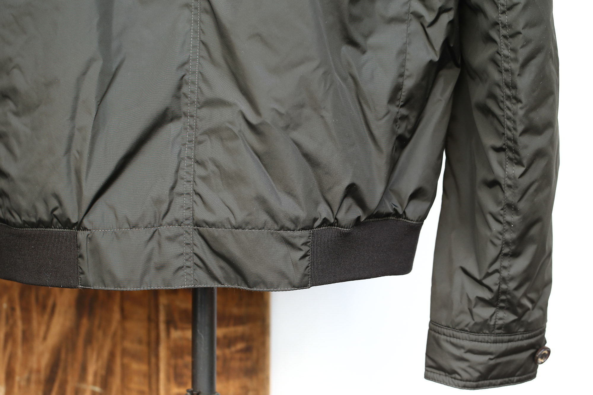 Sealup (シーラップ) Bomber Jacket (ボンバージャケット) 7578 9683 中綿入り ボマージャケット ナイロンジャケット KHAKI (カーキ・14) MADE IN ITALY 2016 秋冬新作  の画像。 愛知 名古屋 Alto e Diritto アルト エ デリット LEON レオン