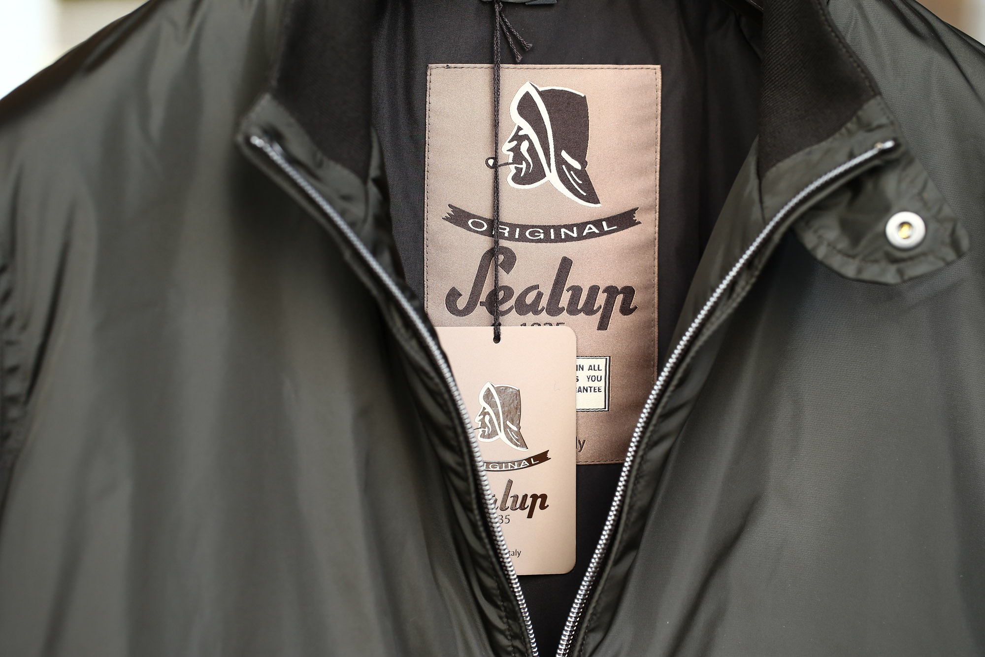 Sealup (シーラップ) Bomber Jacket (ボンバージャケット) 7578 9683 中綿入り ボマージャケット ナイロンジャケット KHAKI (カーキ・14) MADE IN ITALY 2016 秋冬新作  の画像。 愛知 名古屋 Alto e Diritto アルト エ デリット LEON レオン