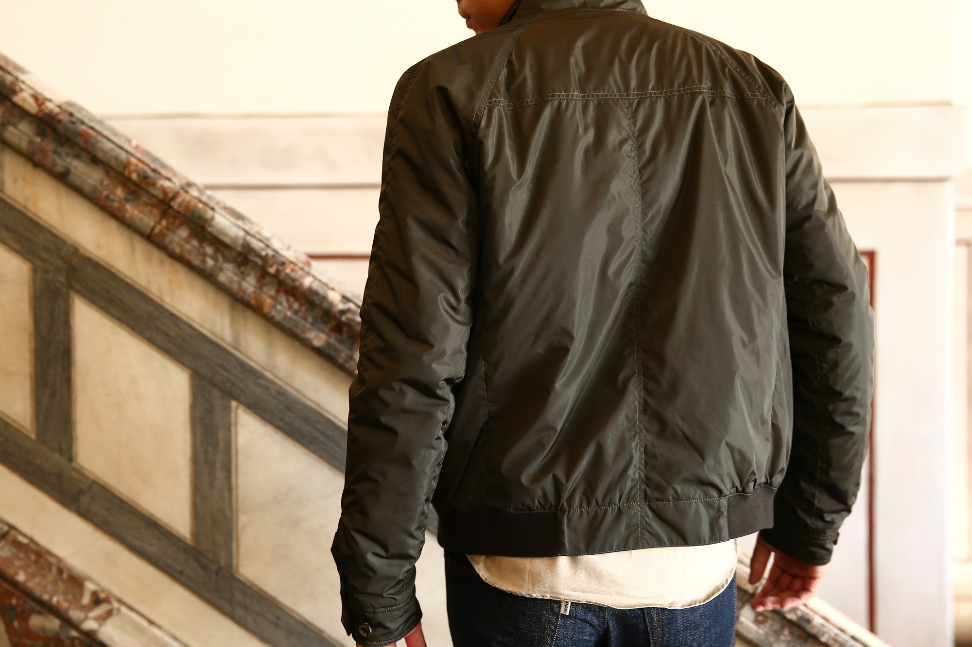 Sealup (シーラップ) Bomber Jacket ボンバージャケット 7578 9683 中綿入り ボマージャケット ナイロンジャケット KHAKI (カーキ・14) MADE IN ITALY 2016 秋冬新作 のコーディネート画像。愛知 名古屋 Alto e Diritto アルト エ デリット LEON レオン シーラップ 名古屋