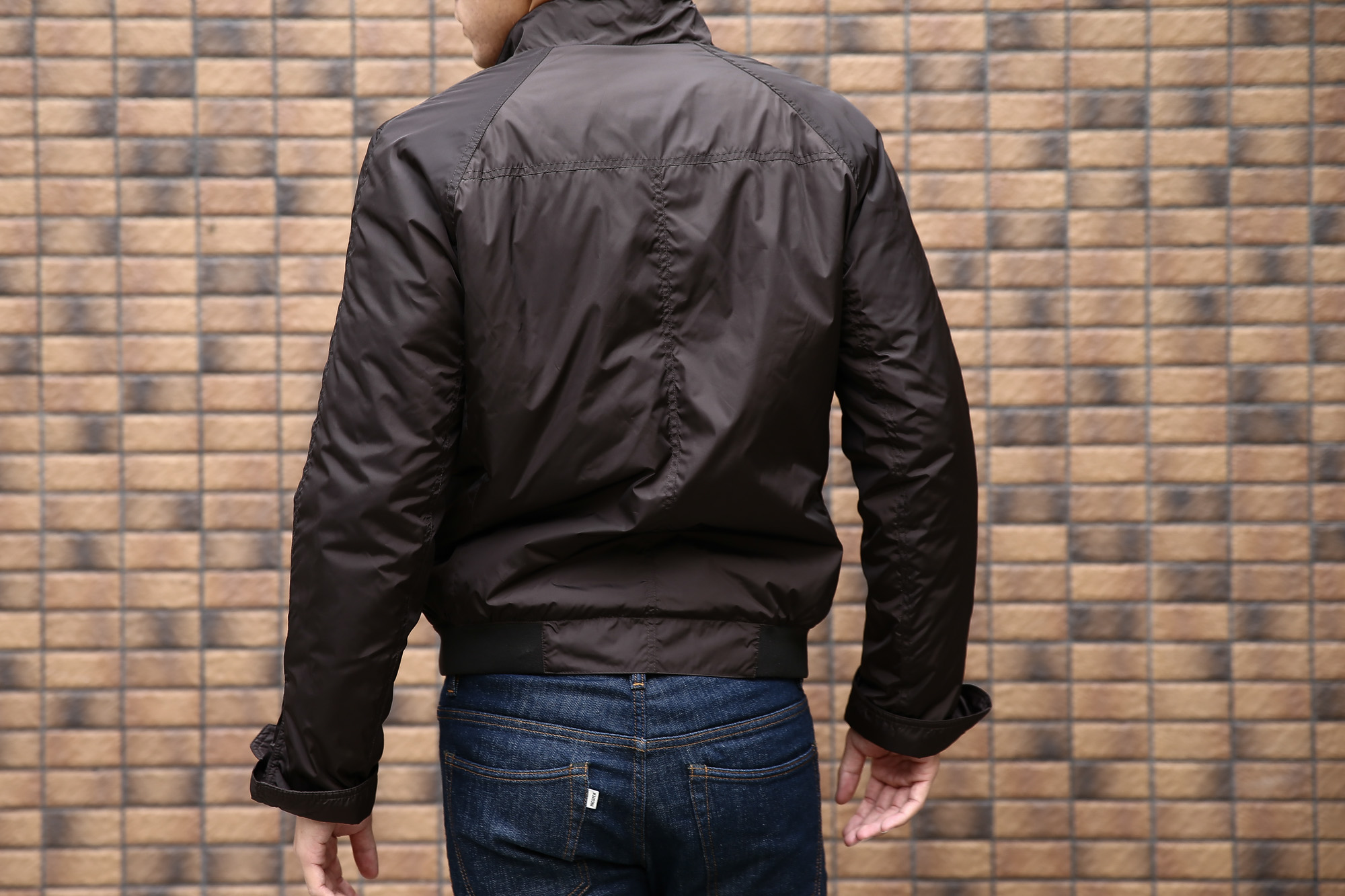 Sealup (シーラップ) Bomber Jacket (ボンバージャケット) 7578 9683 中綿入り ボマージャケット ナイロンジャケット BROWN (ブラウン・29) MADE IN ITALY(イタリア製)  2016 秋冬新作 のコーディネート画像。 愛知 名古屋 Alto e Diritto アルト エ デリット  セレクトショップ レザージャケット ブルゾン ブラウン 茶 シーラップ 名古屋 44,46,48,50,52