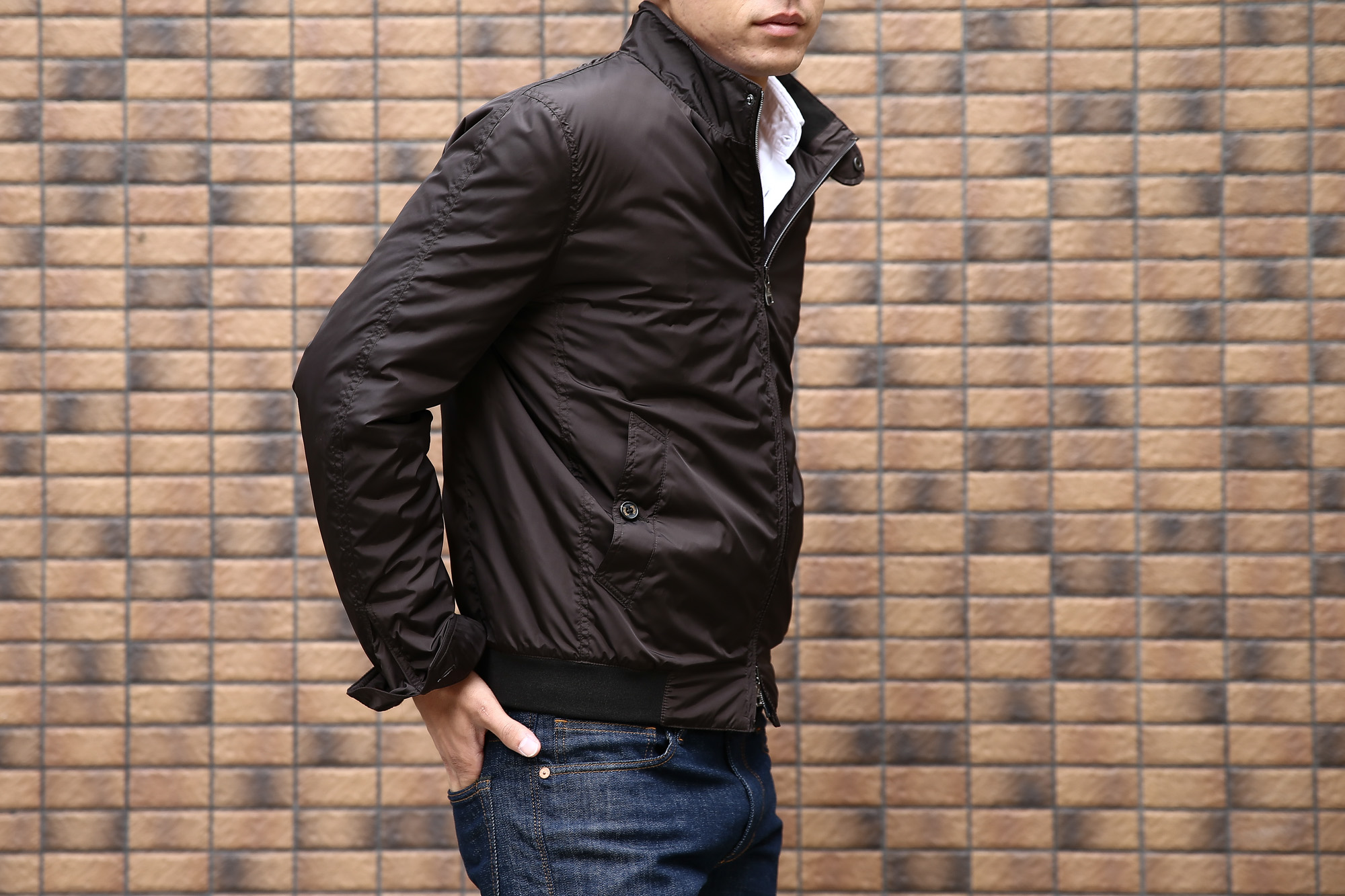 Sealup (シーラップ) Bomber Jacket (ボンバージャケット) 7578 9683 中綿入り ボマージャケット ナイロンジャケット BROWN (ブラウン・29) MADE IN ITALY(イタリア製)  2016 秋冬新作 のコーディネート画像。 愛知 名古屋 Alto e Diritto アルト エ デリット  セレクトショップ レザージャケット ブルゾン ブラウン 茶 シーラップ 名古屋 44,46,48,50,52