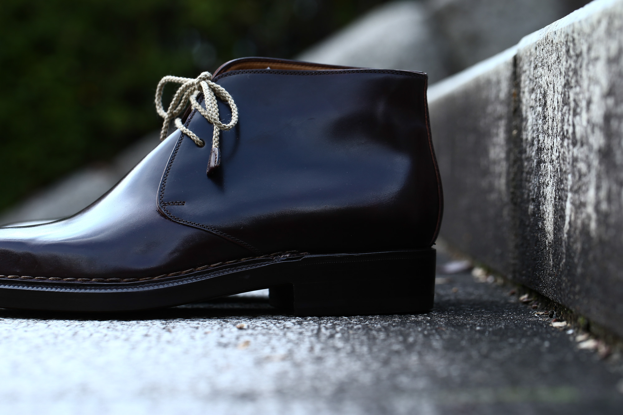 ENZO BONAFE (エンツォボナフェ) ART.3722 Chukka boots Horween Shell Cordovan Leather ホーウィン社 シェルコードバンレザー レザーブーツ コードバンブーツ チャッカブーツ No.8 (バーガンディー) made in Italy(イタリア製) 愛知 名古屋 Alto e Diritto アルト エ デリット ボナフェ コードバン ベネチアンクリーム JOHN LOBB ジョンロブ CHURCH’S チャーチ JOSEPH CHEANEY ジョセフチーニー CORTHAY コルテ ALFRED SARGENT アルフレッドサージェント CROCKETT&JONES クロケットジョーンズ F.LLI GIACOMETTI フラテッリジャコメッティ ENZO BONAFE エンツォボナフェ BETTANIN&VENTURI ベッタニンヴェントゥーリ JALAN SRIWIJAYA ジャランスリウァヤ J.W.WESTON ジェイエムウエストン SANTONI サントーニ SERGIO ROSSI セルジオロッシ CARMINA カルミナ