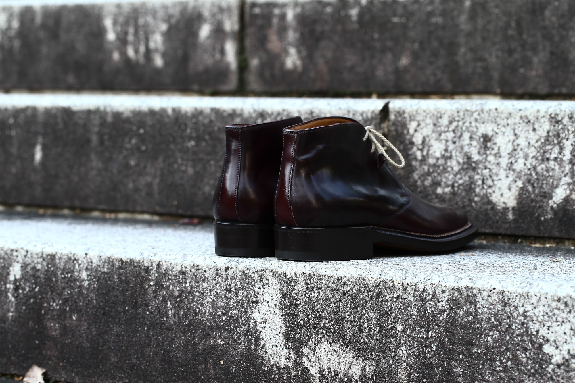 ENZO BONAFE (エンツォボナフェ) ART.3722 Chukka boots Horween Shell Cordovan Leather ホーウィン社 シェルコードバンレザー レザーブーツ コードバンブーツ チャッカブーツ No.8 (バーガンディー) made in Italy(イタリア製) 愛知 名古屋 Alto e Diritto アルト エ デリット ボナフェ コードバン ベネチアンクリーム JOHN LOBB ジョンロブ CHURCH’S チャーチ JOSEPH CHEANEY ジョセフチーニー CORTHAY コルテ ALFRED SARGENT アルフレッドサージェント CROCKETT&JONES クロケットジョーンズ F.LLI GIACOMETTI フラテッリジャコメッティ ENZO BONAFE エンツォボナフェ BETTANIN&VENTURI ベッタニンヴェントゥーリ JALAN SRIWIJAYA ジャランスリウァヤ J.W.WESTON ジェイエムウエストン SANTONI サントーニ SERGIO ROSSI セルジオロッシ CARMINA カルミナ