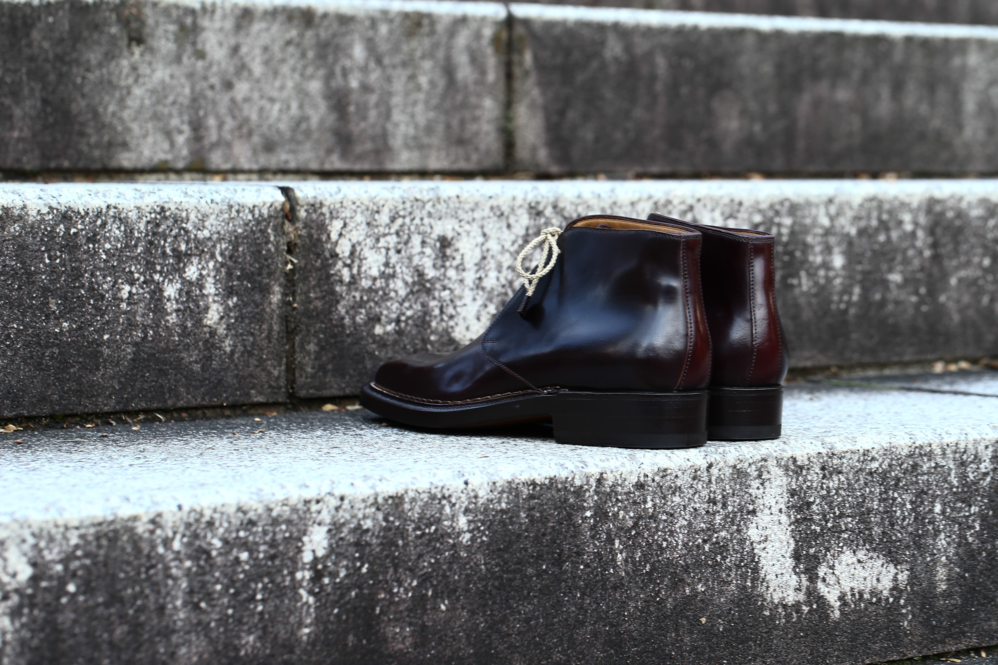 ENZO BONAFE (エンツォボナフェ) ART.3722 Chukka boots Horween Shell Cordovan Leather ホーウィン社 シェルコードバンレザー レザーブーツ コードバンブーツ チャッカブーツ No.8 (バーガンディー) made in Italy(イタリア製) 愛知 名古屋 Alto e Diritto アルト エ デリット ボナフェ コードバン ベネチアンクリーム JOHN LOBB ジョンロブ CHURCH’S チャーチ JOSEPH CHEANEY ジョセフチーニー CORTHAY コルテ ALFRED SARGENT アルフレッドサージェント CROCKETT&JONES クロケットジョーンズ F.LLI GIACOMETTI フラテッリジャコメッティ ENZO BONAFE エンツォボナフェ BETTANIN&VENTURI ベッタニンヴェントゥーリ JALAN SRIWIJAYA ジャランスリウァヤ J.W.WESTON ジェイエムウエストン SANTONI サントーニ SERGIO ROSSI セルジオロッシ CARMINA カルミナ