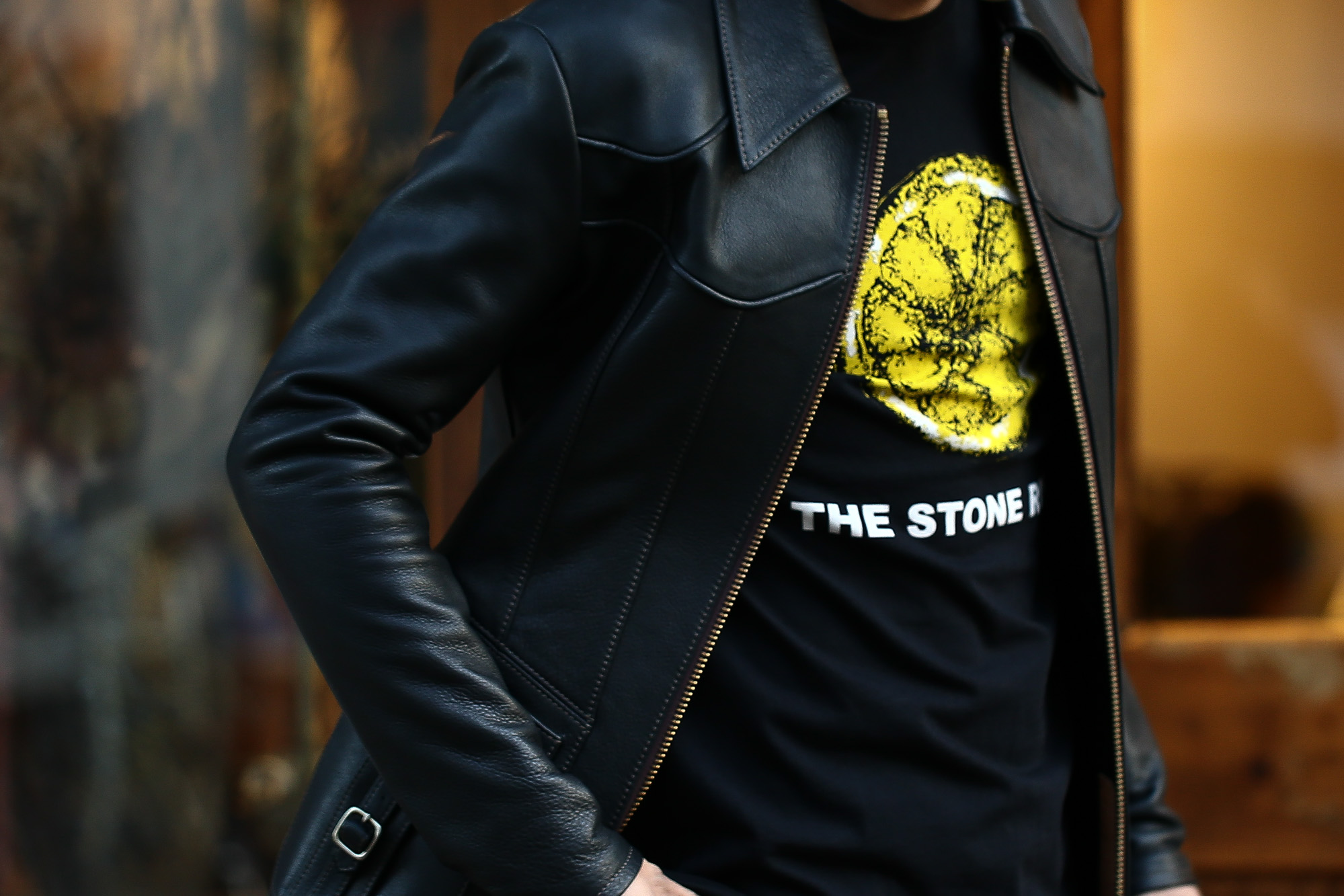 Worn By (ウォーンバイ) STONE ROSES LEMON ストーンローゼス レモン The Stone Roses ザ・ストーン・ローゼズ ロックTシャツ バンドTシャツ BLACK (ブラック) 2016 秋冬新作 XS,S,M コーディネート画像。 愛知 名古屋 Alto e Diritto アルト エ デリット バンドT ロックT プリントT ウォーンバイ ライセンスTシャツ VAN バン 名古屋