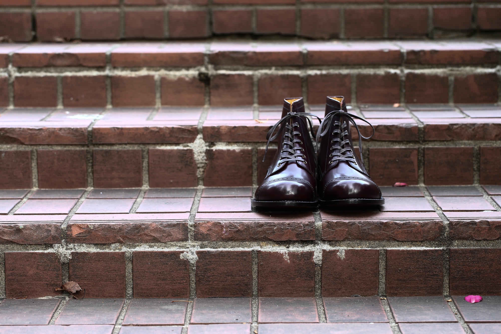 Cuervo (クエルボ) Romeo ロメオ Annonay Vocalou Calf アノネイ社 ボカルーカーフ Leather Sole レザーソール Goodyear Welt Process グッドイヤーウェルト製法 セミドレスブーツ レザーブーツ ドレスシューズ BURGUNDY (バーガンディー・WN) MADE IN JAPAN(日本製) 2017 春夏新作 Alto e Diritto アルト エ デリット 愛知 名古屋  ドレスシューズ レースアップシューズ