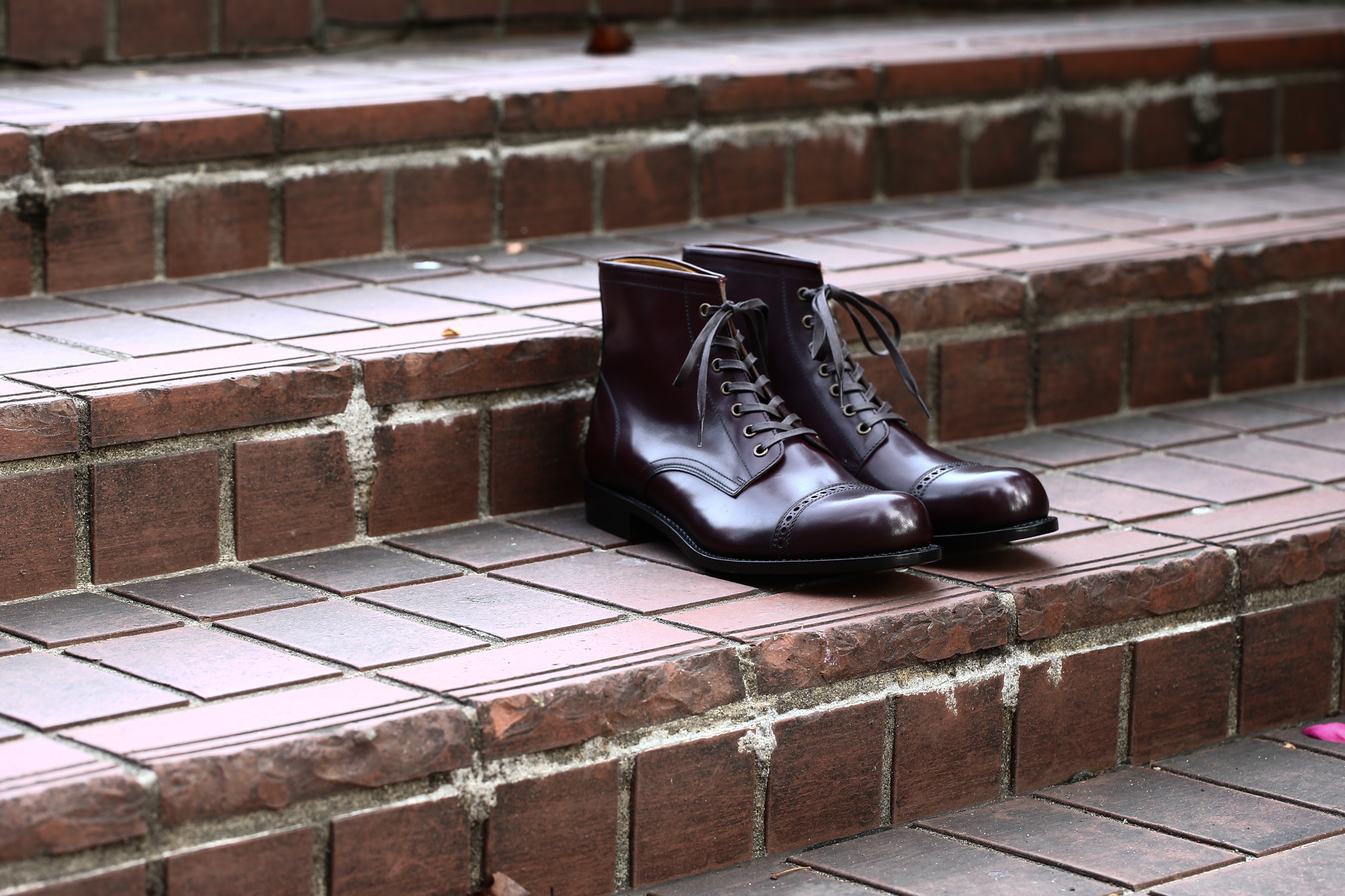 Cuervo (クエルボ) Romeo ロメオ Annonay Vocalou Calf アノネイ社 ボカルーカーフ Leather Sole レザーソール Goodyear Welt Process グッドイヤーウェルト製法 セミドレスブーツ レザーブーツ ドレスシューズ BURGUNDY (バーガンディー・WN) MADE IN JAPAN(日本製) 2017 春夏新作 Alto e Diritto アルト エ デリット 愛知 名古屋  ドレスシューズ レースアップシューズ