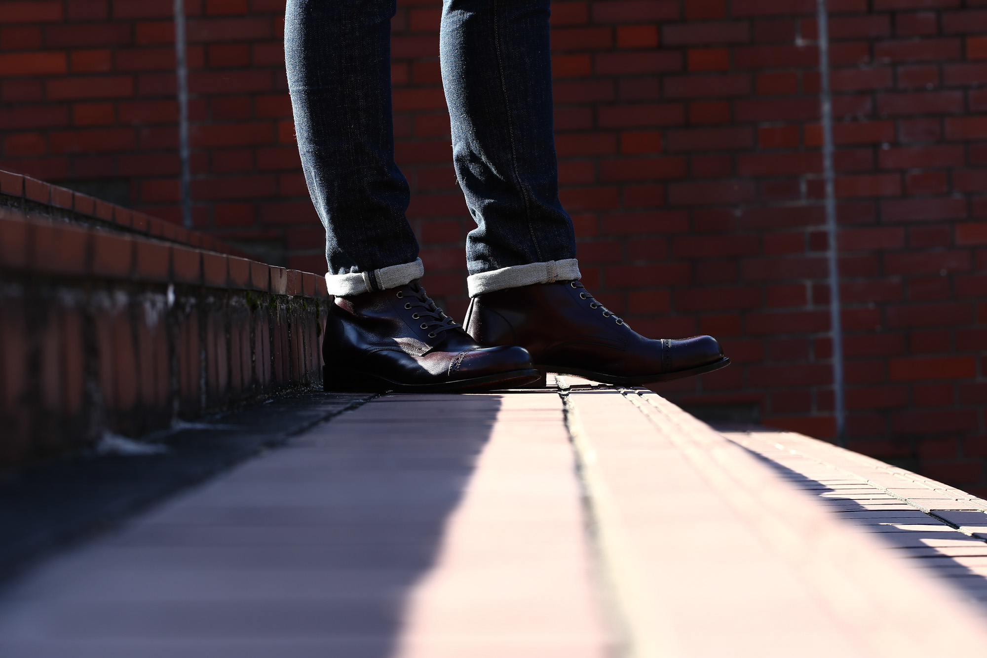 Cuervo (クエルボ) Romeo ロメオ Annonay Vocalou Calf アノネイ社 ボカルーカーフ Goodyear Welt Process グッドイヤーウェルト製法 Leather Sole レザーソール セミドレスブーツ レザーブーツ ドレスシューズ BURGUNDY (バーガンディー・WN) MADE IN JAPAN(日本製) 2017 春夏新作 Alto e Diritto アルト エ デリット 愛知 名古屋  ドレスシューズ レースアップシューズ コーディネート画像