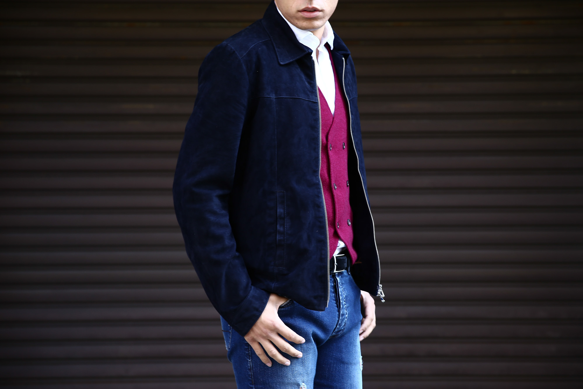 Radice  ラディーチェ 1008 Suede Leather Jacket スエードレザー Suede Lamb Nappa スエードラムナッパレザー SLIM FIT スリムフィット シングルレザージャケット NAVY (ネイビー) MADE IN ITALY(イタリア製) のコーディネートスタイル。愛知 名古屋 Alto e Diritto アルト エ デリット ラディーチェ レザージャケット 42,44,46,48,50,52,54