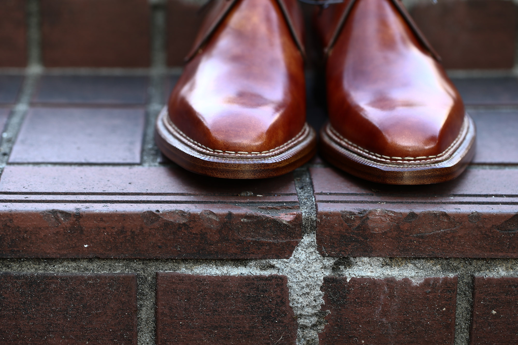 ENZO BONAFE (エンツォボナフェ) ART.3722 Chukka boots チャッカブーツ Bonaudo Museum Calf Leather ボナウド社 ミュージアムカーフレザー ノルベジェーゼ製法 レザーソール チャッカブーツ NEW GOLD (ニューゴールド) made in Italy(イタリア製) 2017 春夏新作 愛知 名古屋 Alto e Diritto アルト エ デリット エンツォボナフェ ボナフェ ベネチアンクリーム JOHN LOBB ジョンロブ CHURCH’S チャーチ JOSEPH CHEANEY ジョセフチーニー CORTHAY コルテ ALFRED SARGENT アルフレッドサージェント CROCKETT&JONES クロケットジョーンズ F.LLI GIACOMETTI フラテッリジャコメッティ ENZO BONAFE エンツォボナフェ BETTANIN&VENTURI ベッタニンヴェントゥーリ JALAN SRIWIJAYA ジャランスリウァヤ J.W.WESTON ジェイエムウエストン SANTONI サントーニ SERGIO ROSSI セルジオロッシ CARMINA カルミナ