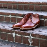 ENZO BONAFE (エンツォボナフェ) ART.3722 Chukka boots チャッカブーツ Bonaudo Museum Calf Leather ボナウド社 ミュージアムカーフレザー ノルベジェーゼ製法 レザーソール チャッカブーツ NEW GOLD (ニューゴールド) made in Italy(イタリア製)のイメージ