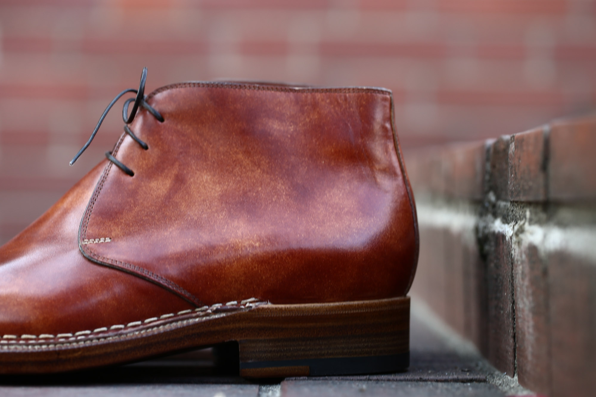 ENZO BONAFE (エンツォボナフェ) ART.3722 Chukka boots チャッカブーツ Bonaudo Museum Calf Leather ボナウド社 ミュージアムカーフレザー ノルベジェーゼ製法 レザーソール チャッカブーツ NEW GOLD (ニューゴールド) made in Italy(イタリア製) 2017 春夏新作 愛知 名古屋 Alto e Diritto アルト エ デリット エンツォボナフェ ボナフェ ベネチアンクリーム JOHN LOBB ジョンロブ CHURCH’S チャーチ JOSEPH CHEANEY ジョセフチーニー CORTHAY コルテ ALFRED SARGENT アルフレッドサージェント CROCKETT&JONES クロケットジョーンズ F.LLI GIACOMETTI フラテッリジャコメッティ ENZO BONAFE エンツォボナフェ BETTANIN&VENTURI ベッタニンヴェントゥーリ JALAN SRIWIJAYA ジャランスリウァヤ J.W.WESTON ジェイエムウエストン SANTONI サントーニ SERGIO ROSSI セルジオロッシ CARMINA カルミナ