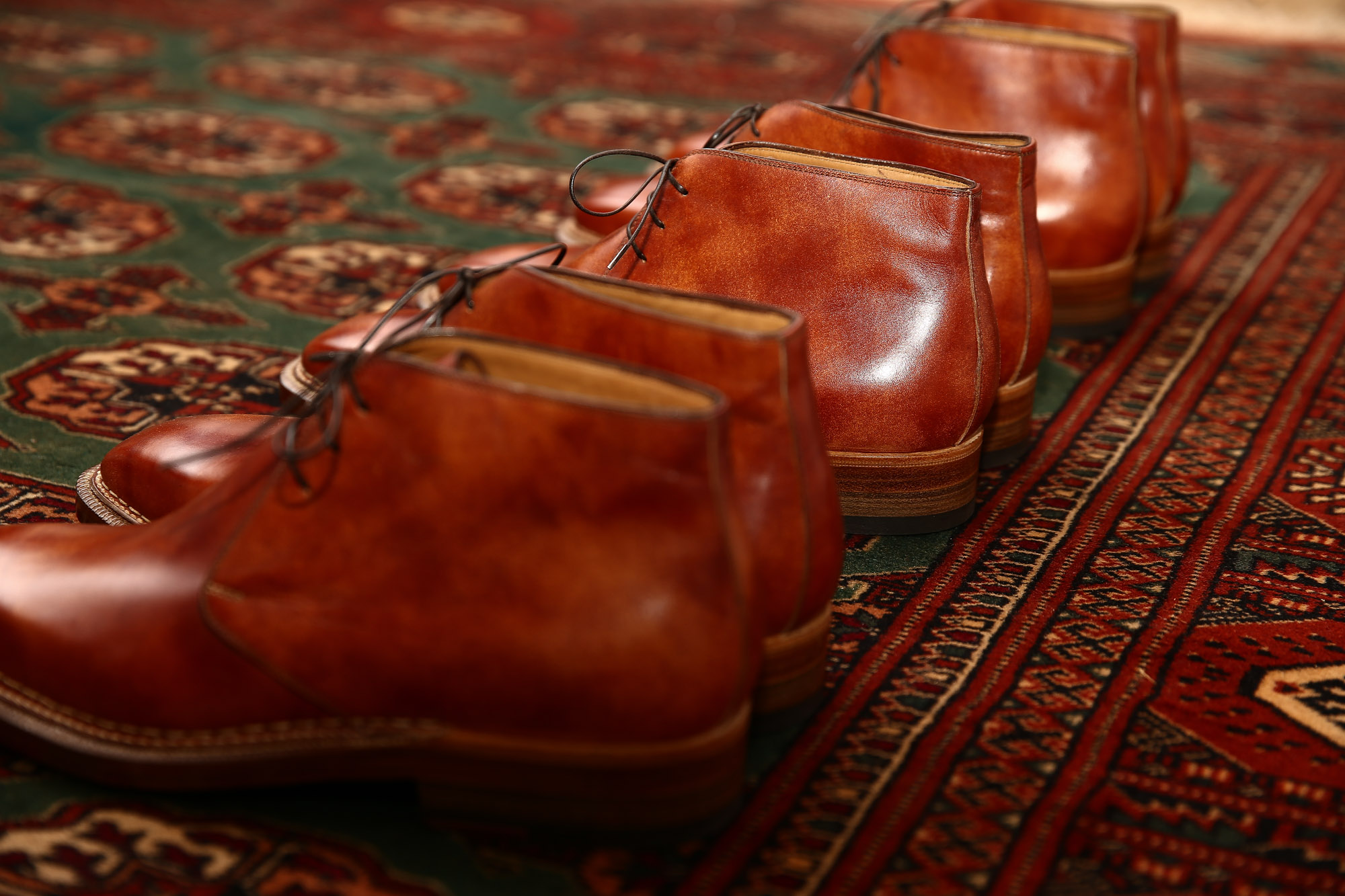 ENZO BONAFE (エンツォボナフェ) ART.3722 Chukka boots チャッカブーツ Bonaudo Museum Calf Leather ボナウド社 ミュージアムカーフレザー ノルベジェーゼ製法 レザーソール チャッカブーツ NEW GOLD (ニューゴールド) made in Italy(イタリア製) 2017 春夏新作 愛知 名古屋 Alto e Diritto アルト エ デリット エンツォボナフェ ボナフェ ベネチアンクリーム JOHN LOBB ジョンロブ CHURCH’S チャーチ JOSEPH CHEANEY ジョセフチーニー CORTHAY コルテ ALFRED SARGENT アルフレッドサージェント CROCKETT&JONES クロケットジョーンズ F.LLI GIACOMETTI フラテッリジャコメッティ ENZO BONAFE エンツォボナフェ BETTANIN&VENTURI ベッタニンヴェントゥーリ JALAN SRIWIJAYA ジャランスリウァヤ J.W.WESTON ジェイエムウエストン SANTONI サントーニ SERGIO ROSSI セルジオロッシ CARMINA カルミナ