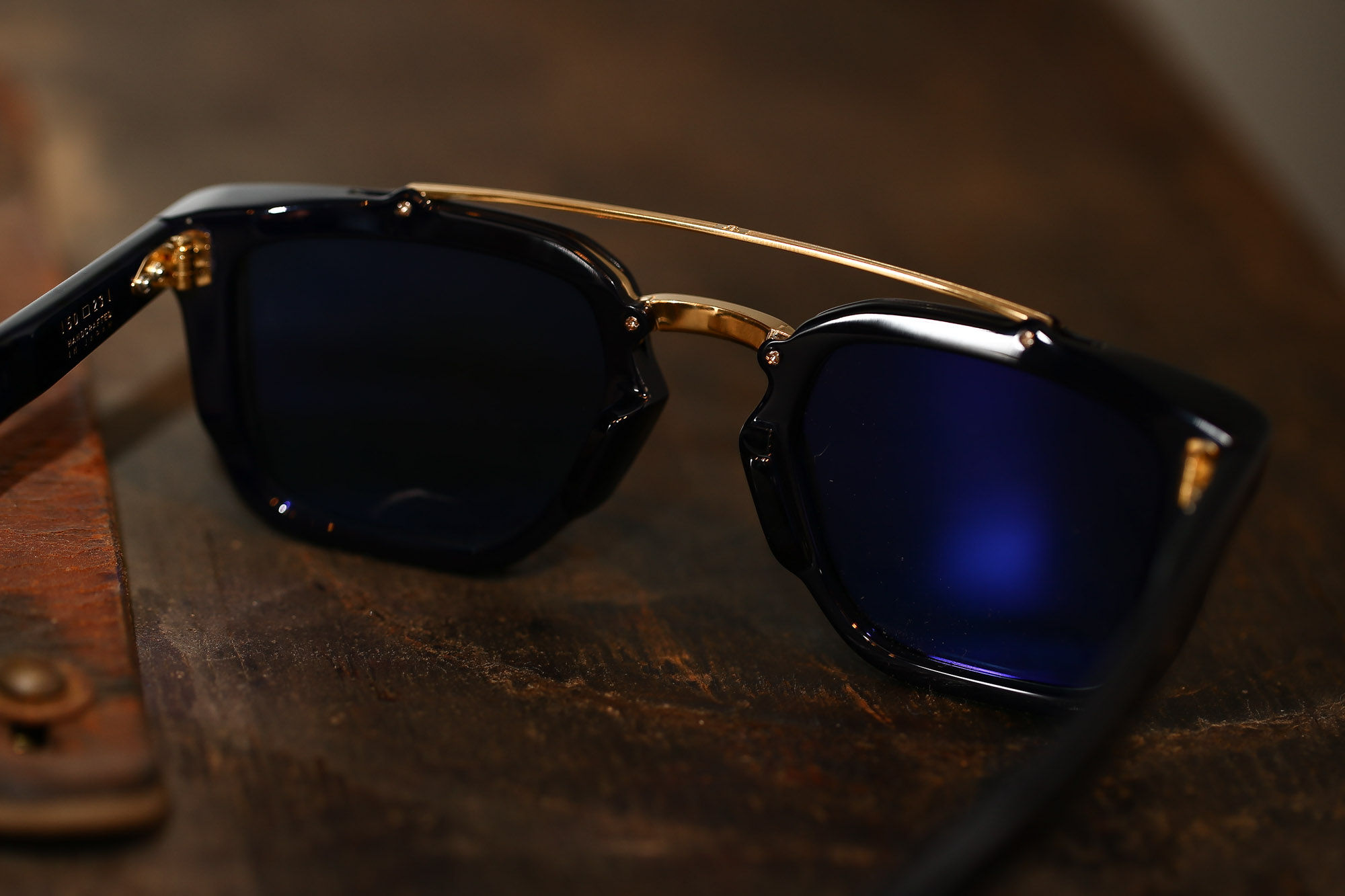 JACQUESMARIEMAGE (ジャックマリーマージュ) ARAPAHO (アラパホ) 18K GOLD 18Kゴールドパーツ ツーブリッジ ウェリントン型 アイウェア サングラス MARINE (マリン) HANDCRAFTED IN JAPAN(日本製) 2017 春夏新作 愛知 名古屋 Alto e Diritto アルト エ デリット jacquesmariemage ジャックマリーマージュ インディアン アラパポ族 ツーブリッジ
