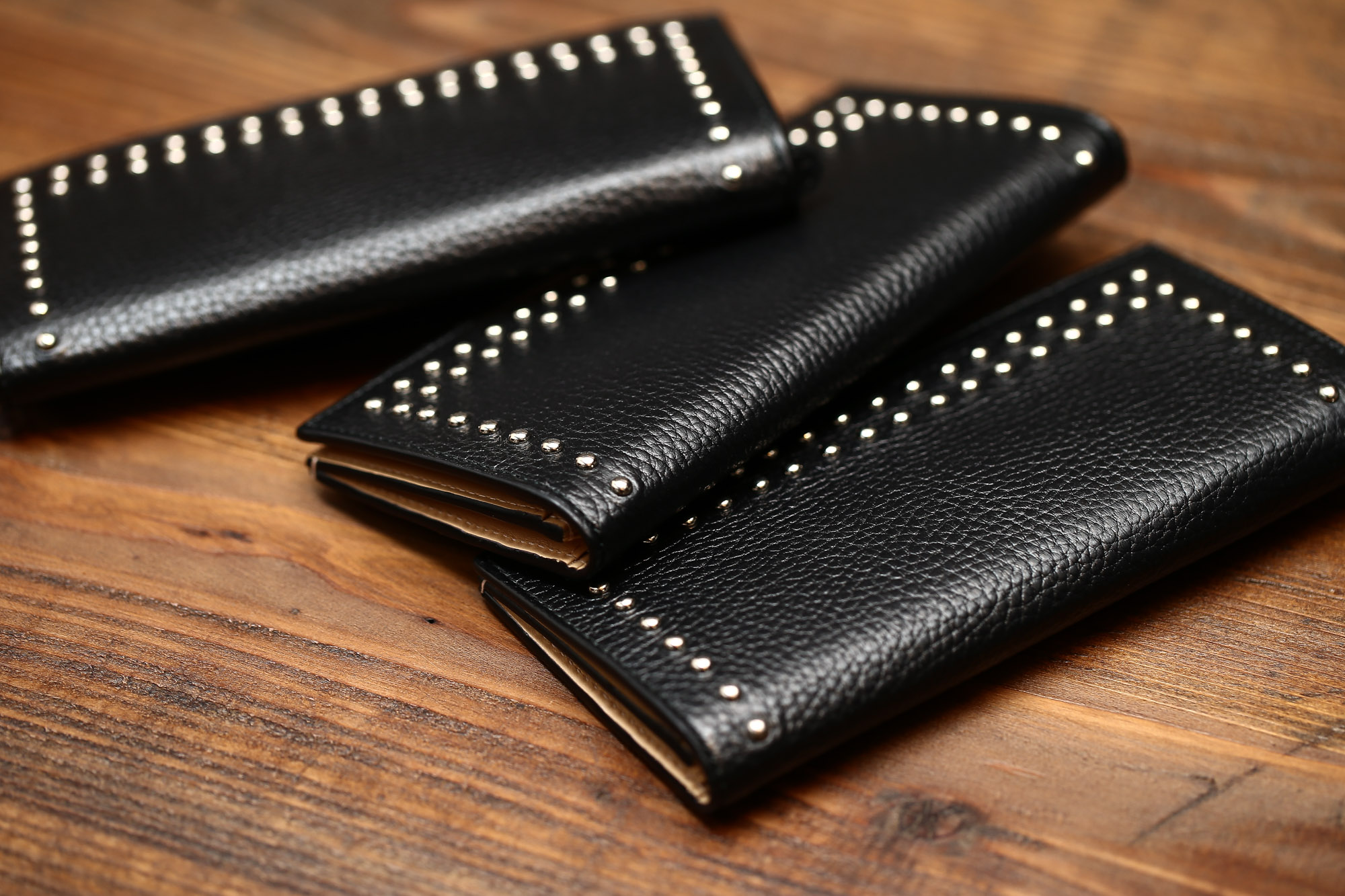 J&M DAVIDSON (ジェイアンドエムデヴィッドソン) STUDS WALLET スタッズ ウォレット 10081N GRAIN LEATHER グレインレザー 長財布 ウォレット BLACK (ブラック・999) Made in spain (スペイン製) 2017 春夏新作 JMDAVIDSON ジェイエムデヴィッドソン 財布 JETSET 愛知 名古屋 Alto e Diritto アルト エ デリット