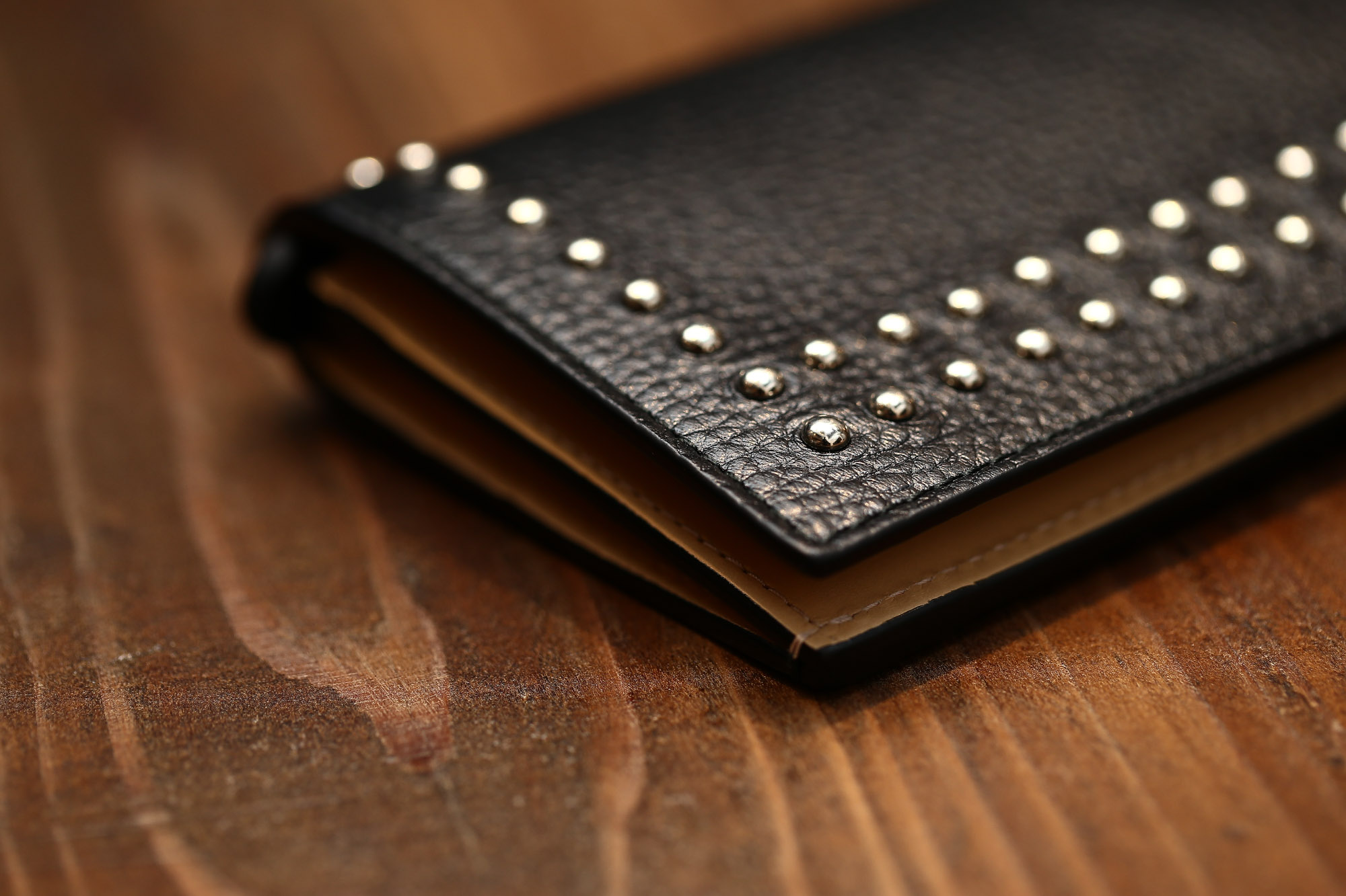 J&M DAVIDSON (ジェイアンドエムデヴィッドソン) STUDS WALLET スタッズ ウォレット 10081N GRAIN LEATHER グレインレザー 長財布 ウォレット BLACK (ブラック・999) Made in spain (スペイン製) 2017 春夏新作 JMDAVIDSON ジェイエムデヴィッドソン 財布 JETSET 愛知 名古屋 Alto e Diritto アルト エ デリット