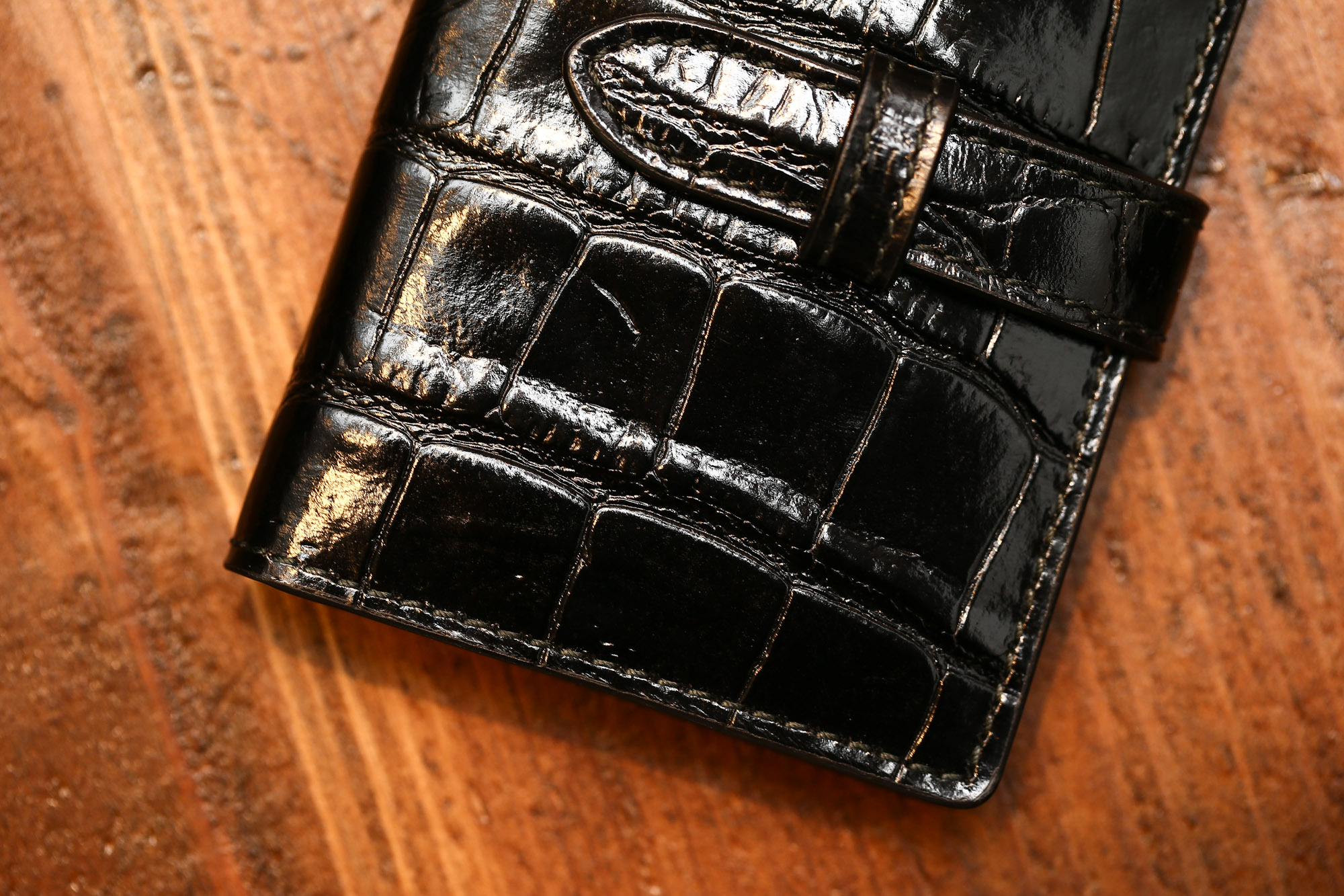 J&M DAVIDSON (ジェイアンドエムデヴィッドソン) VISIT CARD HOLDER (ヴィジット カード ホルダー) 7528 MOCK CROC (クロコダイル型押し) カードケース BLACK (ブラック・999) Made in spain (スペイン製) 2017 春夏新作 JMDAVIDSON ジェイエムデヴィッドソン 財布 カードケース JETSET 愛知 名古屋 Alto e Diritto アルト エ デリット バック カーニバル トートバック ウォレット