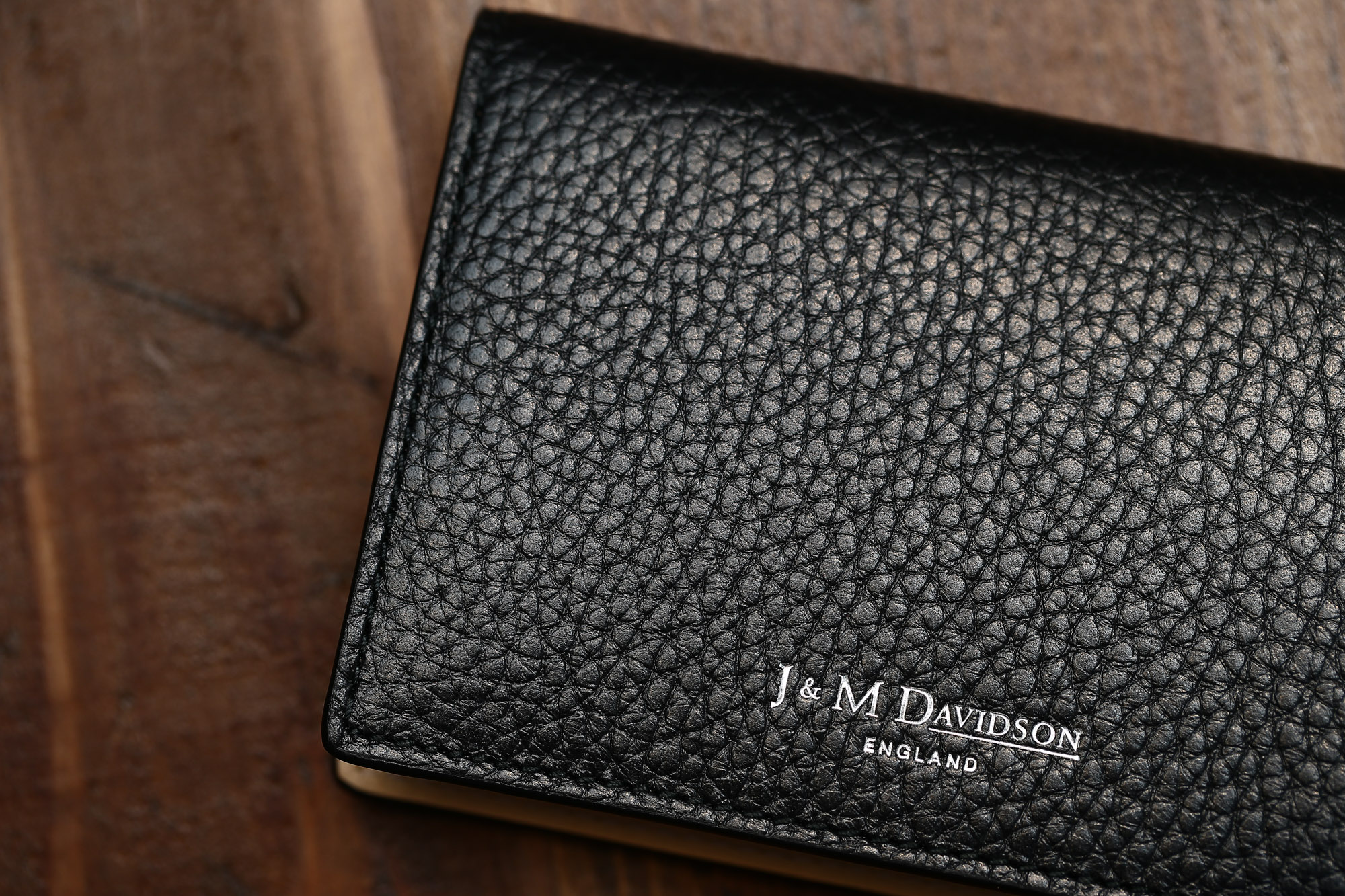 J&M DAVIDSON (ジェイアンドエムデヴィッドソン) VISIT CARD HOLDER WITH STUDS (ヴィジット カード ホルダー ウィズ スタッズ) 10082N GRAIN LEATHER (グレインレザー) カードケース BLACK (ブラック・999) Made in spain (スペイン製) 2017 春夏新作 JMDAVIDSON ジェイエムデヴィッドソン 財布 カードケース JETSET 愛知 名古屋 Alto e Diritto アルト エ デリット