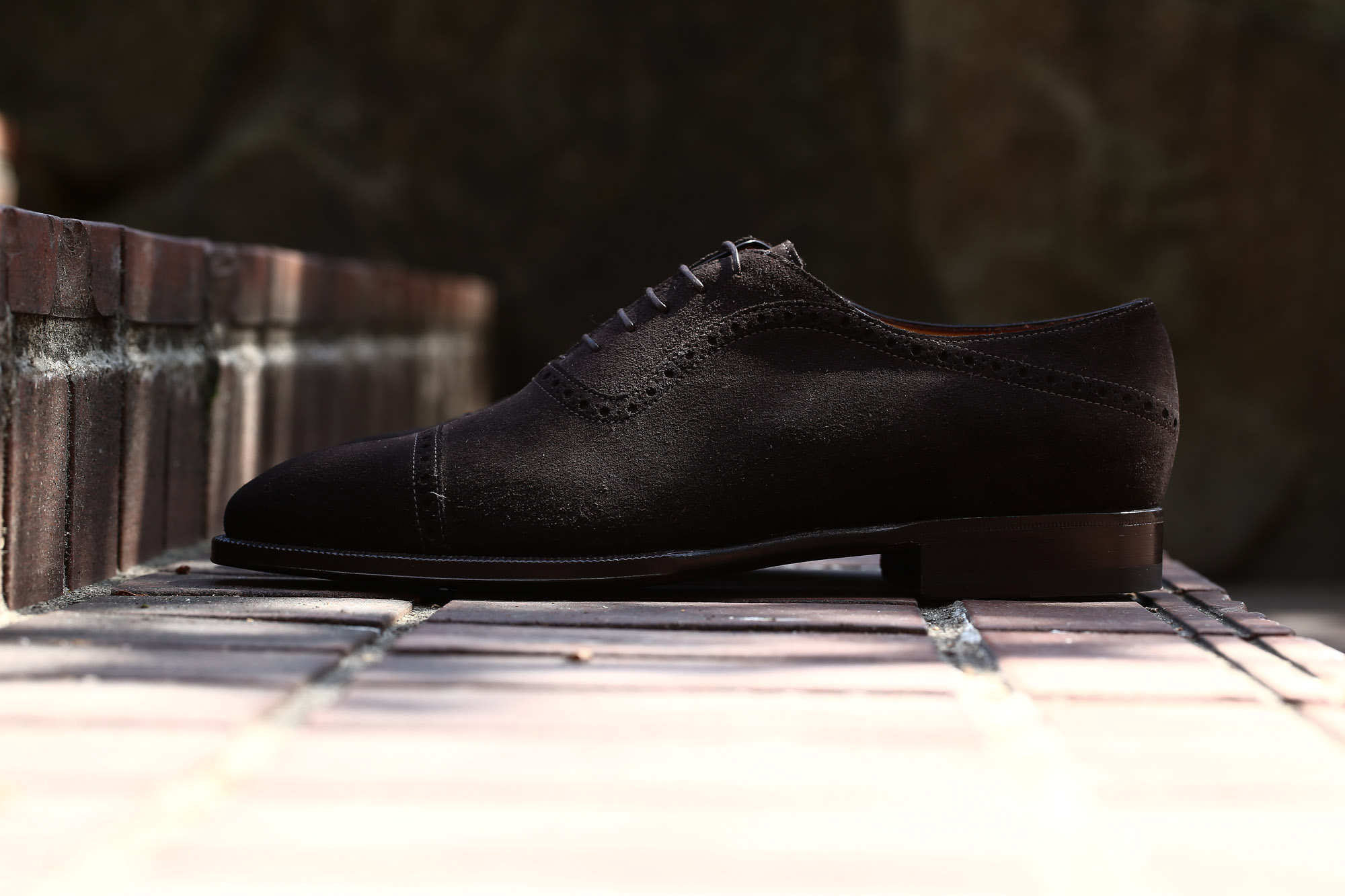 ENZO BONAFE (エンツォボナフェ) 【ART.3513】 Punched  Cap Toe Shoes パンチドトゥキャップシューズ Superbuck スーパーバック ドレスシューズ CAFE (カフェ) made in italy (イタリア製) 2017 春夏新作 愛知 名古屋 コラボレート ヒロシツボウチ 坪内浩 エンツォボナフェ ボナフェ ベネチアンクリーム JOHN LOBB ジョンロブ CHURCH’S チャーチ JOSEPH CHEANEY ジョセフチーニー CORTHAY コルテ ALFRED SARGENT アルフレッドサージェント CROCKETT&JONES クロケットジョーンズ F.LLI GIACOMETTI フラテッリジャコメッティ ENZO BONAFE エンツォボナフェ BETTANIN&VENTURI ベッタニンヴェントゥーリ JALAN SRIWIJAYA ジャランスリウァヤ J.W.WESTON ジェイエムウエストン SANTONI サントーニ SERGIO ROSSI セルジオロッシ CARMINA カルミナ