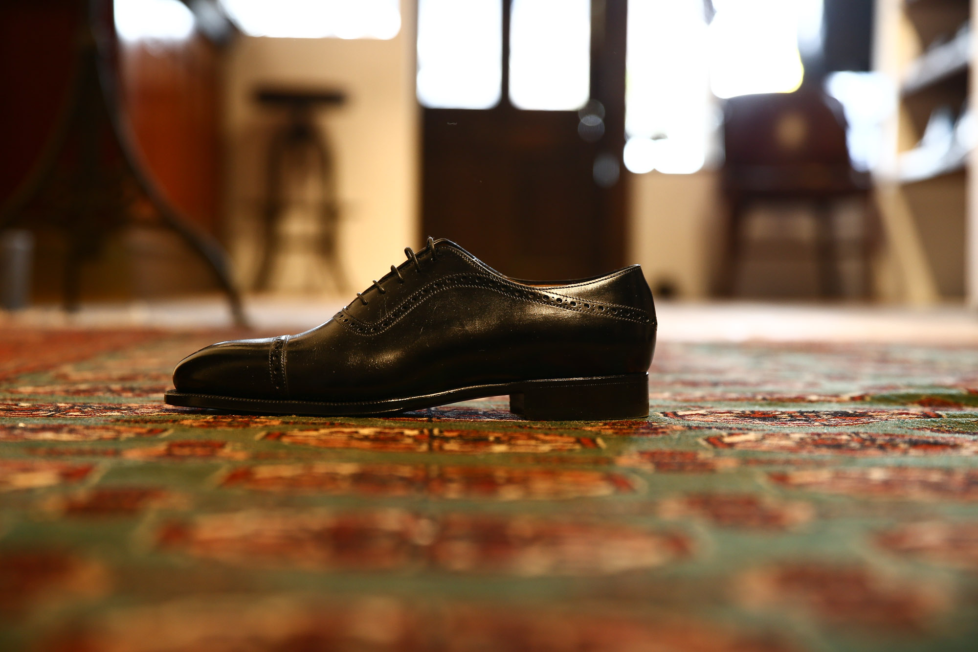 ENZO BONAFE (エンツォボナフェ) 【3513】Punched Cap Toe Shoes パンチドトゥキャップシューズ VITELLO ドレスシューズ NERO(ブラック) made in italy (イタリア製)  春夏秋冬 新作 愛知 名古屋 enzobonafe コラボレート ヒロシツボウチ 坪内浩 エンツォボナフェ ボナフェ ベネチアンクリーム JOHN LOBB ジョンロブ CHURCH’S チャーチ JOSEPH CHEANEY ジョセフチーニー CORTHAY コルテ ALFRED SARGENT アルフレッドサージェント CROCKETTJONES クロケットジョーンズ F.LLI GIACOMETTI フラテッリジャコメッティ ENZO BONAFE エンツォボナフェ BETTANINVENTURI ベッタニンヴェントゥーリ JALAN SRIWIJAYA ジャランスリウァヤ J.W.WESTON ジェイエムウエストン SANTONI サントーニ SERGIO ROSSI セルジオロッシ CARMINA カルミナ