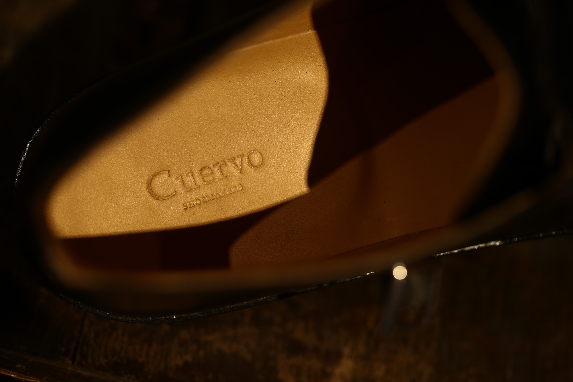 Cuervo (クエルボ) 【2017 AW NEW MODEL】 【Derringer / デリンジャー】 Annonay Vocalou Calf Leather Goodyear Welt Process Leather Sole  BLACK MADE IN JAPAN【2nd sample】愛知 名古屋 Alto e Diritto アルト エ デリット クエルボ cuervo ブーツ ブライドルレザー 牛革 ブライドル ブーツ　コラボレート ヒロシツボウチ 坪内浩 エンツォボナフェ ボナフェ ベネチアンクリーム JOHN LOBB ジョンロブ CHURCH’S チャーチ JOSEPH CHEANEY ジョセフチーニー CORTHAY コルテ ALFRED SARGENT アルフレッドサージェント CROCKETT&JONES クロケットジョーンズ F.LLI GIACOMETTI フラテッリジャコメッティ ENZO BONAFE エンツォボナフェ BETTANIN&VENTURI ベッタニンヴェントゥーリ JALAN SRIWIJAYA ジャランスリウァヤ J.W.WESTON ジェイエムウエストン SANTONI サントーニ SERGIO ROSSI セルジオロッシ CARMINA カルミナ