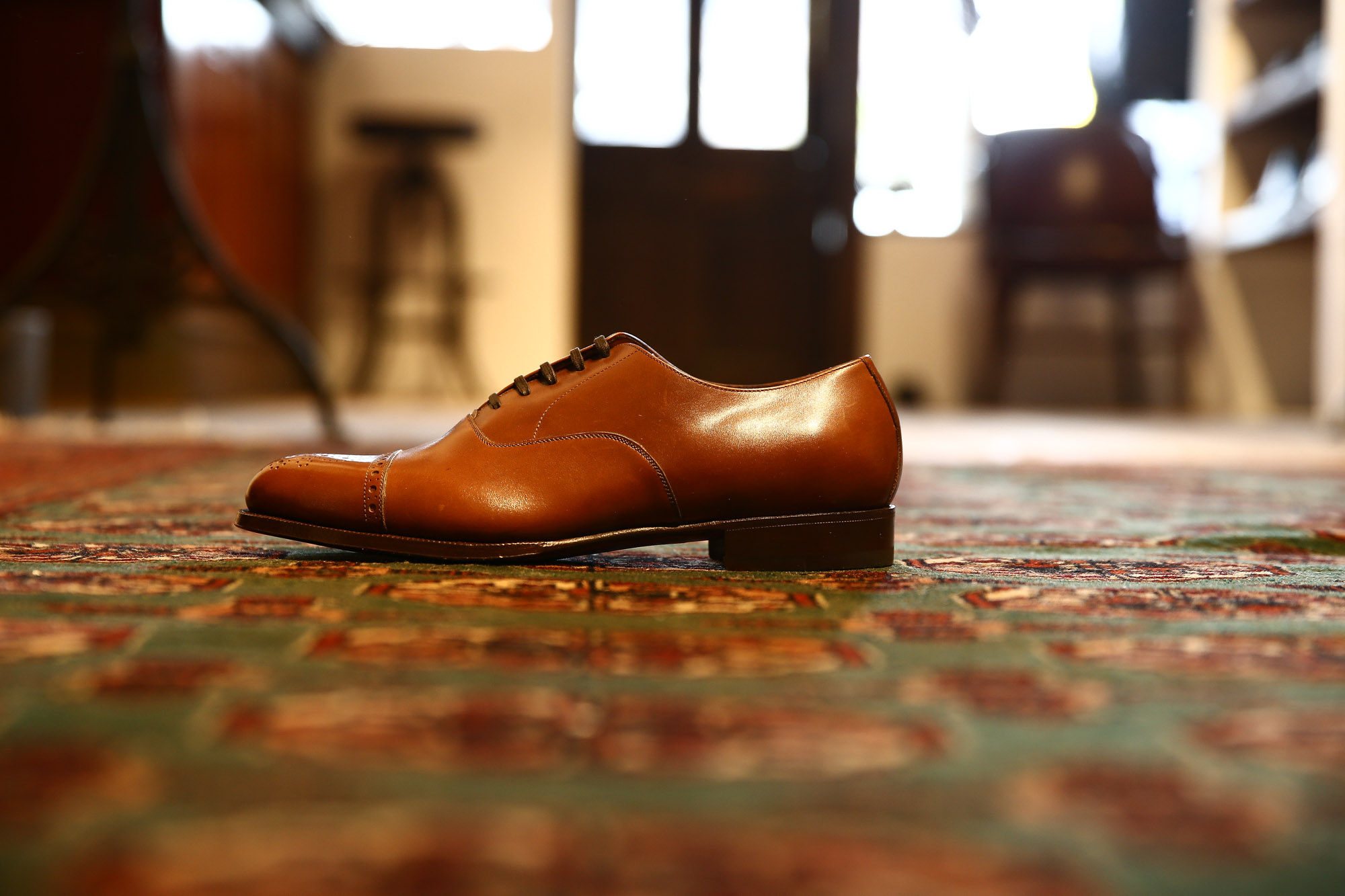 ENZO BONAFE (エンツォボナフェ) 【3295】Punched Cap Toe Shoes パンチドトゥキャップシューズ VITELLO ドレスシュー GIAMICA(ウォルナット) made in italy (イタリア製)  春夏秋冬 新作 愛知 名古屋 enzobonafe コラボレート ヒロシツボウチ 坪内浩 エンツォボナフェ ボナフェ ベネチアンクリーム JOHN LOBB ジョンロブ CHURCH’S チャーチ JOSEPH CHEANEY ジョセフチーニー CORTHAY コルテ ALFRED SARGENT アルフレッドサージェント CROCKETTJONES クロケットジョーンズ F.LLI GIACOMETTI フラテッリジャコメッティ ENZO BONAFE エンツォボナフェ BETTANINVENTURI ベッタニンヴェントゥーリ JALAN SRIWIJAYA ジャランスリウァヤ J.W.WESTON ジェイエムウエストン SANTONI サントーニ SERGIO ROSSI セルジオロッシ CARMINA カルミナ