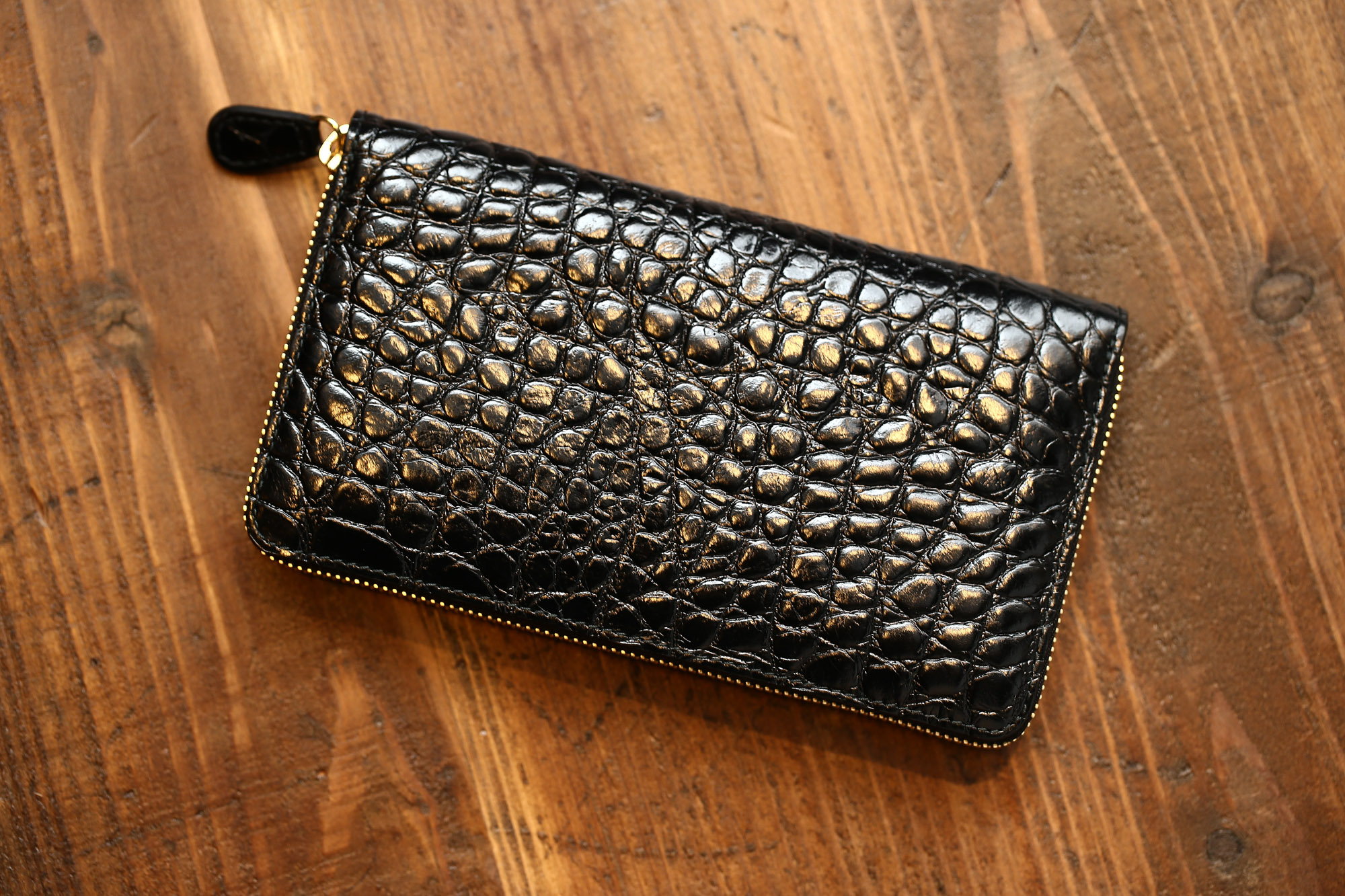 J&M DAVIDSON (ジェイアンドエムデヴィッドソン) L ZIP WALLET (L ジップ　ウォレット) 10011 MOCK CROC (クロコダイル型押し) 長財布 ウォレット BLACK (ブラック・999) Made in spain (スペイン製) 2017 春夏新作 愛知 名古屋 Alto e Diritto アルト エ デリットjmdavidson ジェイエムデヴォッドソン 