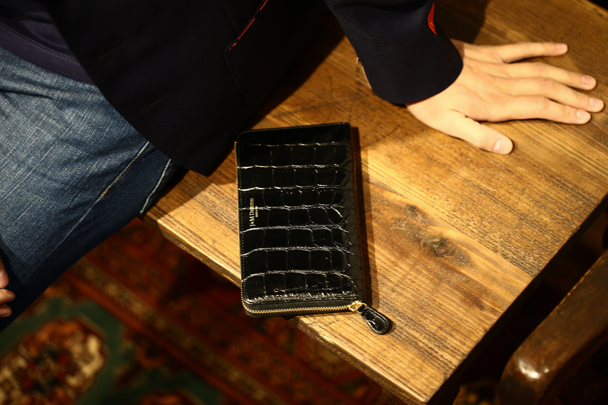 【J&M DAVIDSON / ジェイアンドエムデヴィッドソン】 L ZIP WALLET (L ジップ　ウォレット) 10011 MOCK CROC (クロコダイル型押し) 長財布 ウォレット BLACK (ブラック・999) Made in spain (スペイン製) 2017 春夏新作　春夏新作 愛知 名古屋 Alto e Diritto アルト エ デリットjmdavidson ジェイエムデヴォッドソン