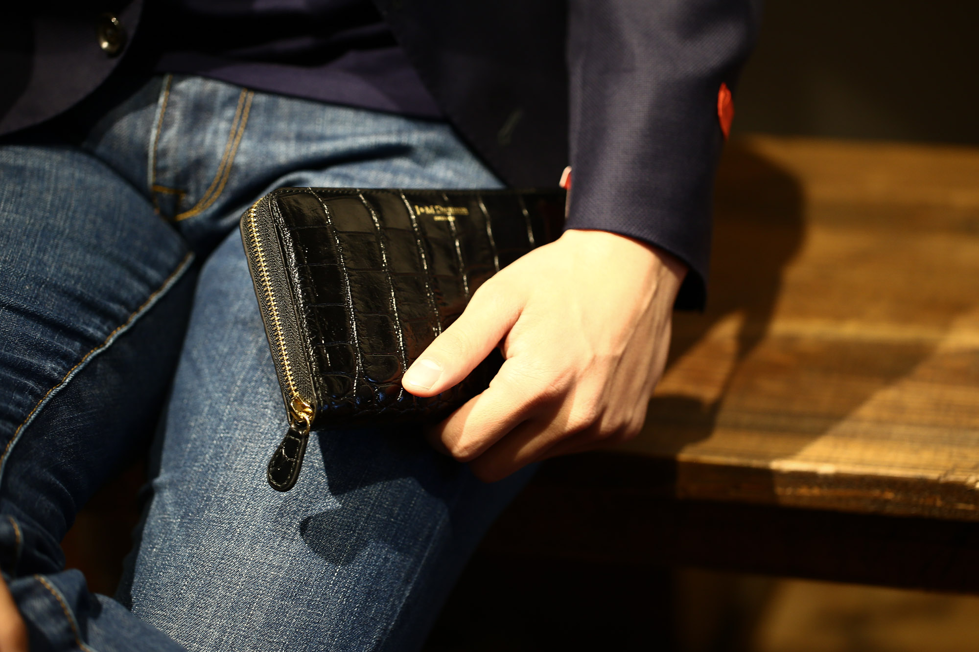 【J&M DAVIDSON / ジェイアンドエムデヴィッドソン】 L ZIP WALLET (L ジップ　ウォレット) 10011 MOCK CROC (クロコダイル型押し) 長財布 ウォレット BLACK (ブラック・999) Made in spain (スペイン製) 2017 春夏新作　春夏新作 愛知 名古屋 Alto e Diritto アルト エ デリットjmdavidson ジェイエムデヴォッドソン