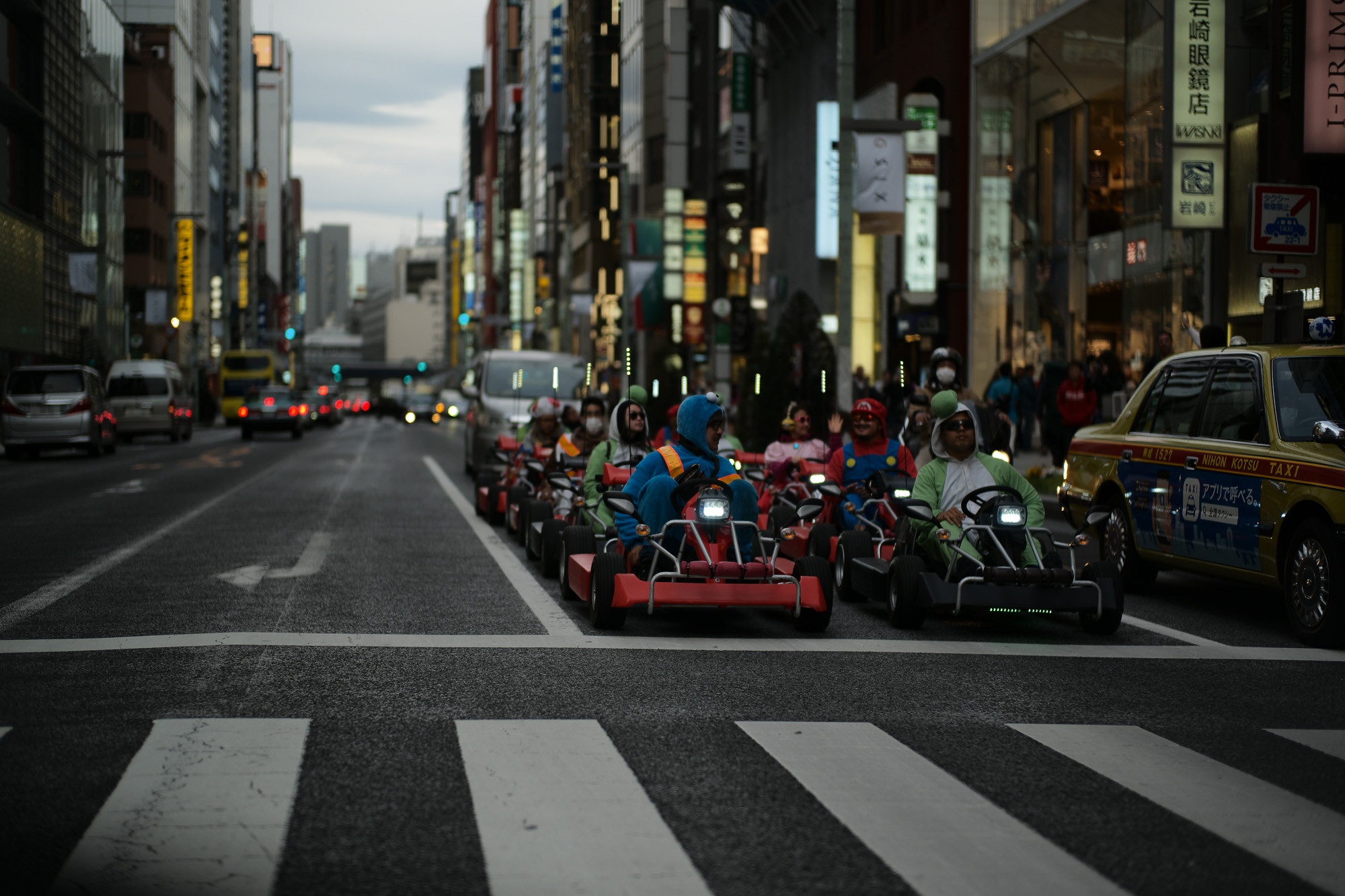 2017.4/24-4/30  ///【LEICA M10 + SUMMILUX-M F1.4/50mm ASPH , SUMMARON-M F5.6/28mm】作例 ブログ ライカM10 写真 leicam10 ライカ leica 愛知 名古屋 ズマロン zodiac individualizedshirts 影 桜通り エスカレーター パナソニック water cafe&barperms 鯉 cuervoromeo derringer starbucks 名駅 名古屋駅 新幹線 グリーン車 newshowroom light greeeen greeeeeeeen 目黒銀座 坂 目黒銀座二番街 fantasticman10k fantasticman18k woolrichexhibition 都会 woolrich ズミルックスの実力 leica leica&taxi&bentley ライカ ライカ銀座店 leicamptitaniumset customercare ギャラリー ライカプロフェッショナルストア東京 銀座 マリオカート 大名古屋ビルヂング ズミクロン35 ハナミズキ isaia 名古屋テレビ塔 シーソーズ モノクロ