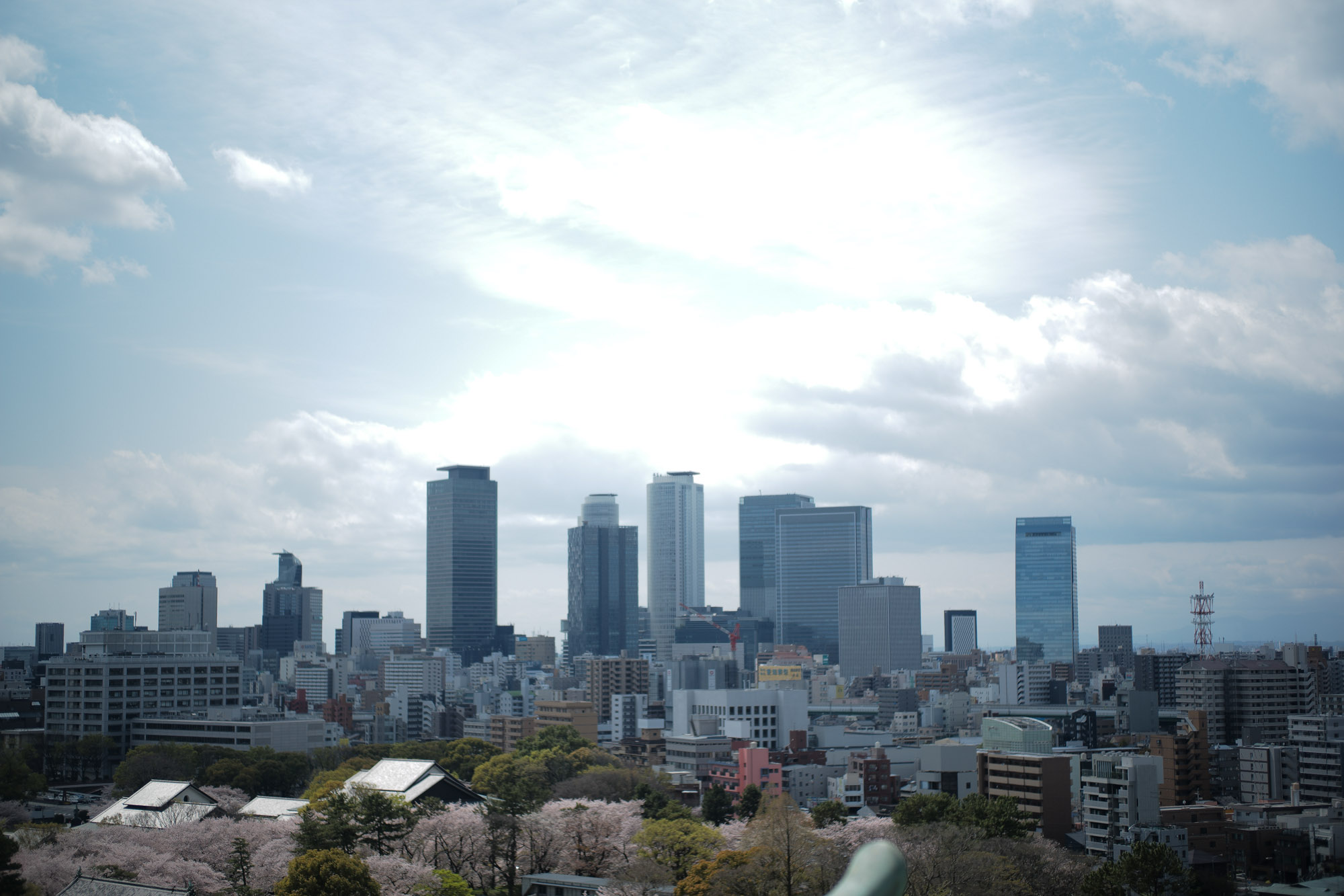 2017.4/10-4/16  ///【LEICA M10 + SUMMILUX-M F1.4/50mm ASPH】 作例 ブログ ライカM10 写真 leicam10 ライカ leica 愛知 名古屋 名古屋城 nagoyacastle Parking ブリリアントレッド white'sboots daikin nike billwallleather billwall bwltm standard36 billwallnewpattern2017 incotex 空 久屋大通公園 nagoyatvtower モノクロ 桜通り