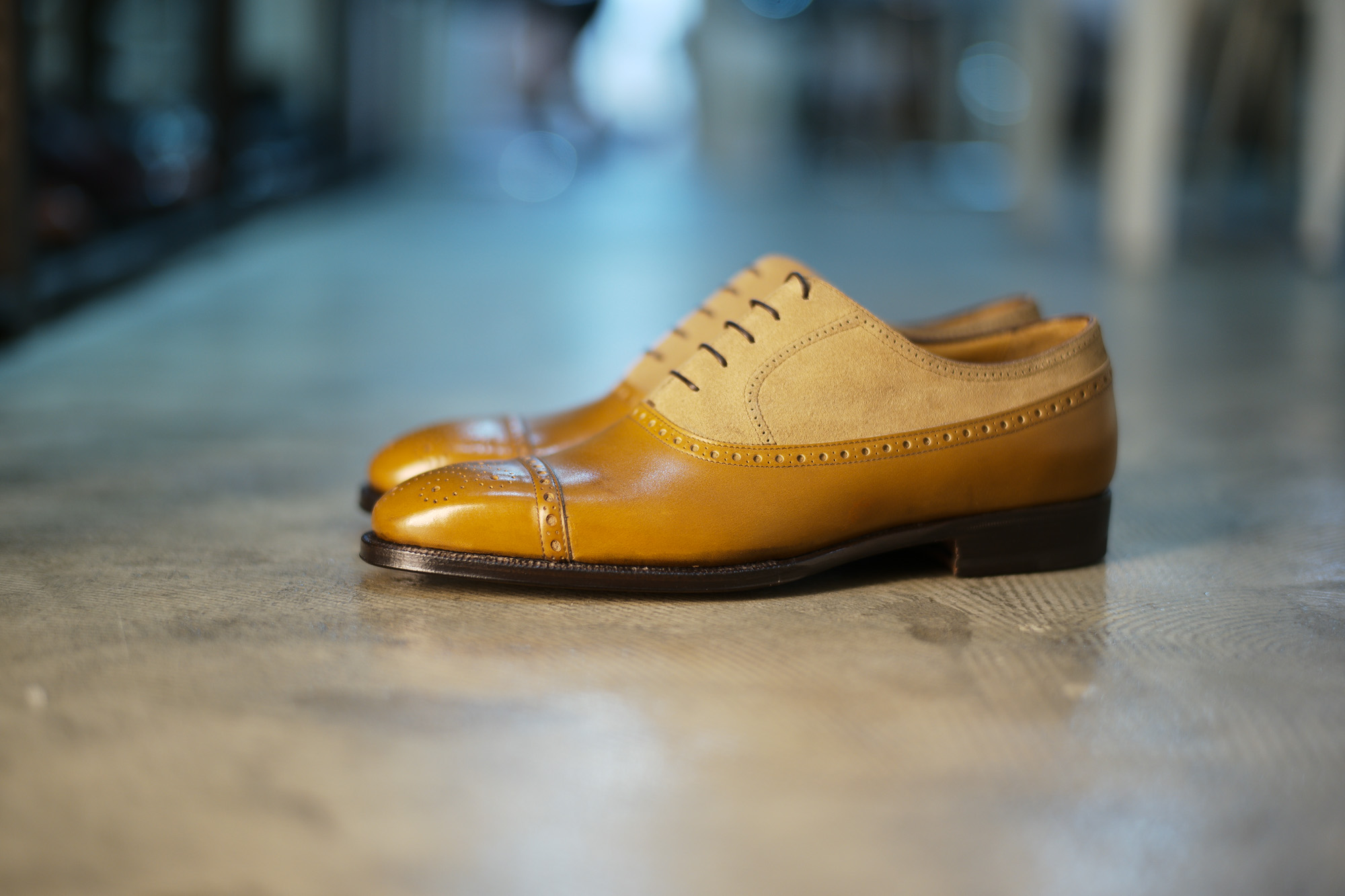 ENZO BONAFE(エンツォボナフェ) 【ART.EB-32】Punched Cap Toe 2tone Shoes パンチドトゥキャップ2トーンシューズ  ANILVEAU SUPERBUCK ドレスシューズ #60183×MILKSHAKE (ゴールド×ミルクシェーキ) made in italy (イタリア製) 2018年 春夏新作 enzobonafe エンツォボナフェ 愛知 名古屋 Alto e Diritto アルト エ デリット 2018年新作モデル 日本企画 木型