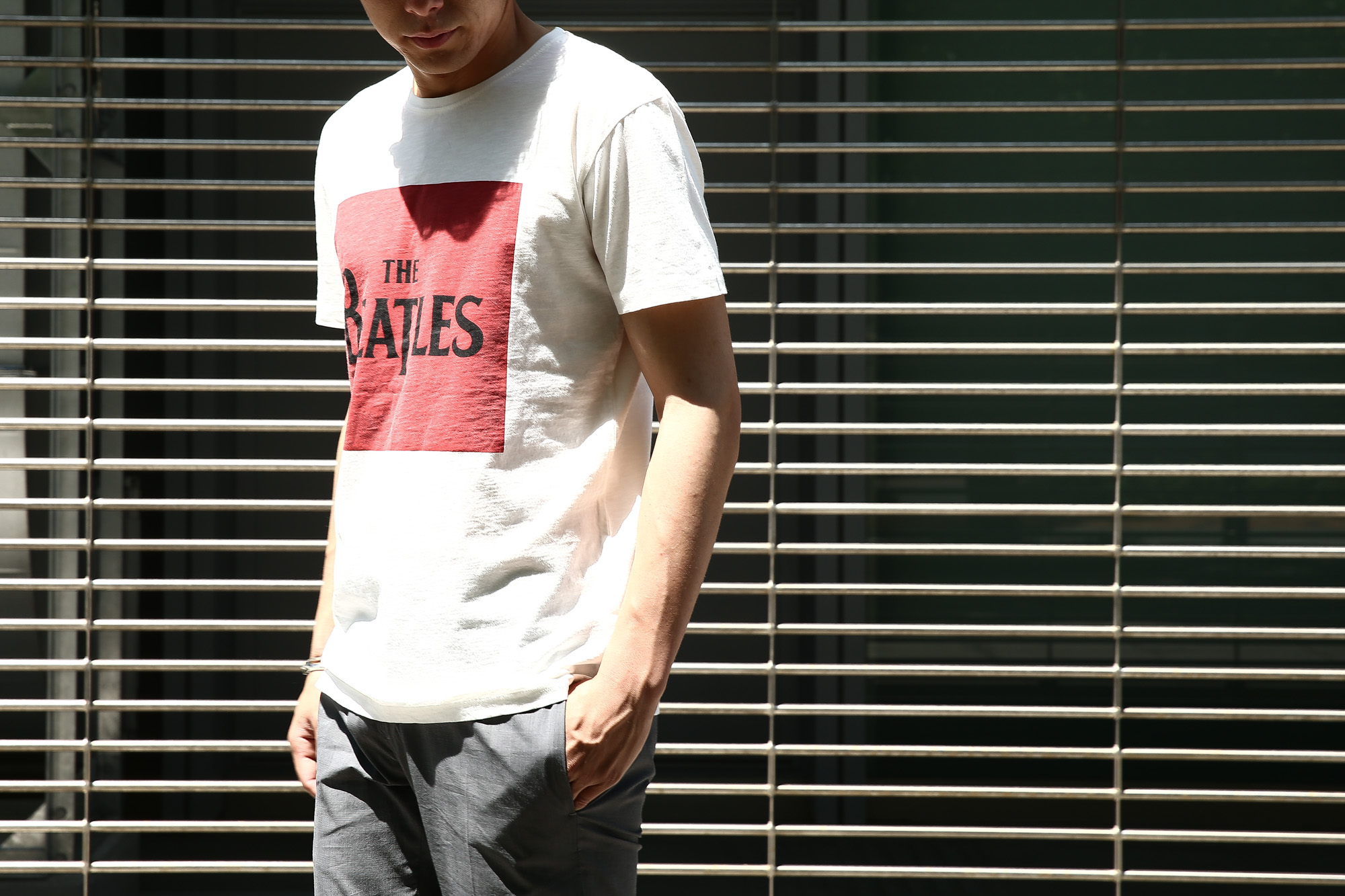 【Worn By / ウォーンバイ】 BOX LOGO The Beatles ザ・ビートルズ ボックスロゴ 復刻オフィシャルライセンスTシャツ ロックTシャツ バンドTシャツ ECRU (エクリュ) 2017 春夏新作 愛知 名古屋 Alto e Diritto アルト エ デリット wornby thebeatles ビートルズ bandtee