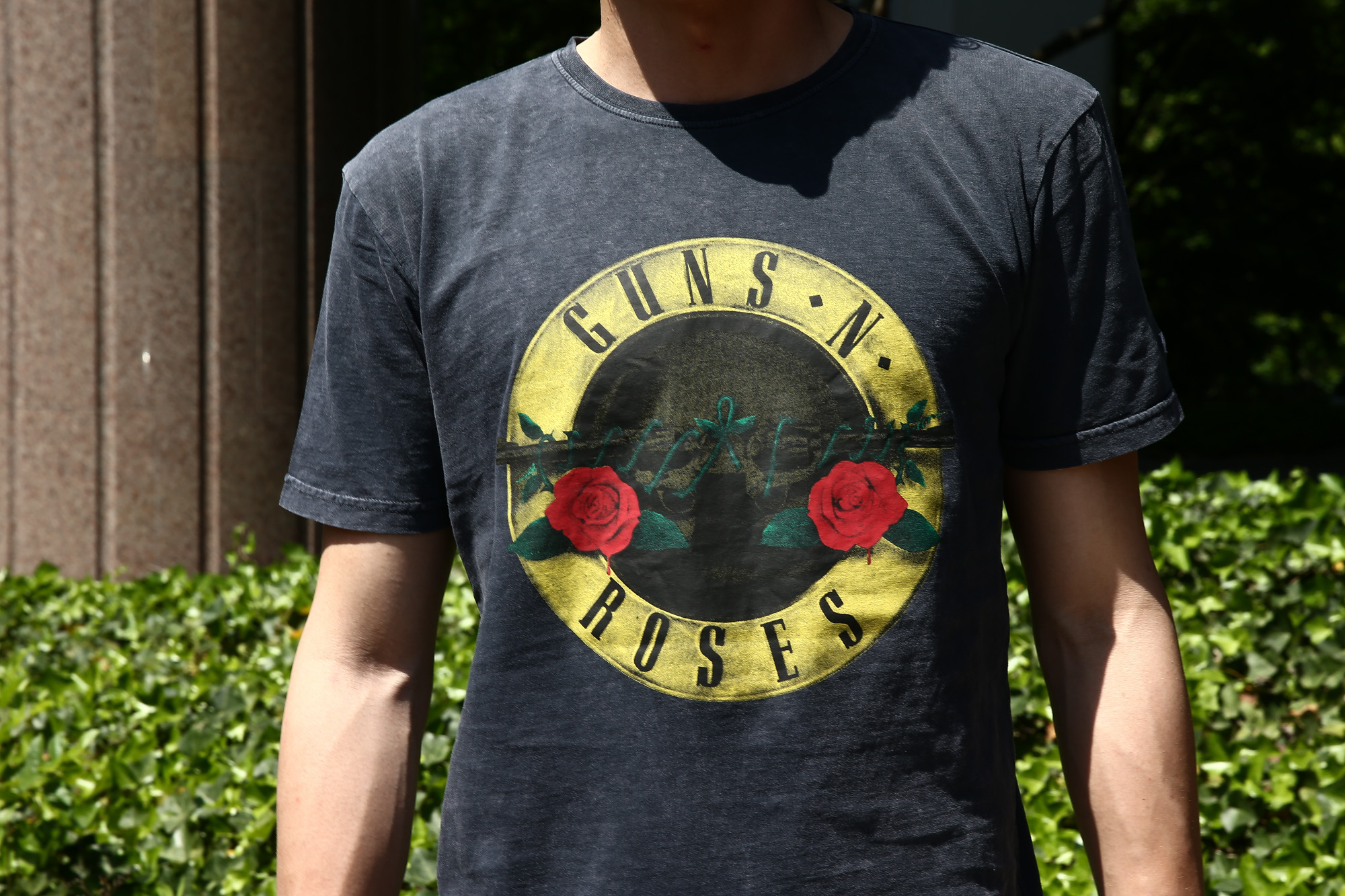 【Worn By / ウォーンバイ】 CLASSIC LOGO Guns N' Roses クラシックロゴ ガンズ・アンド・ローゼズ 復刻オフィシャルライセンスTシャツ ロックTシャツ バンドTシャツ BLACK STONE WASH (ブラックストーンウォッシュ) 2017 春夏新作 愛知 名古屋 Alto e Diritto アルト エ デリット gunsroses ガンズ