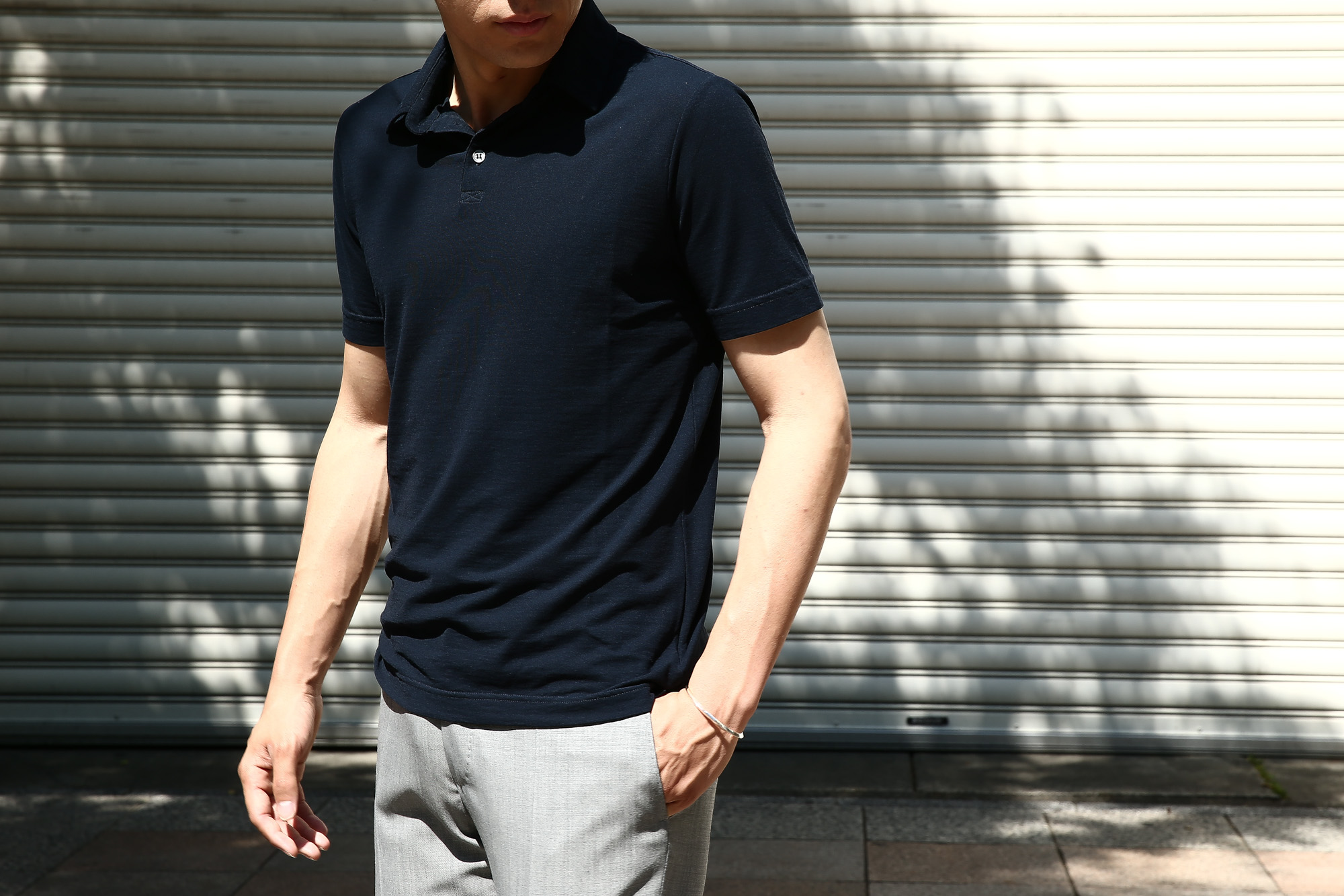 ZANONE (ザノーネ) Polo Shirt ice cotton アイスコットン ポロシャツ NAVY (ネイビー・Z0542)   made in italy (イタリア製) 2017 春夏新作 のコーディネート。愛知 名古屋 Alto e Diritto アルト エ デリット zanone ザノーネ icecotton  44,46,48,50,52,54