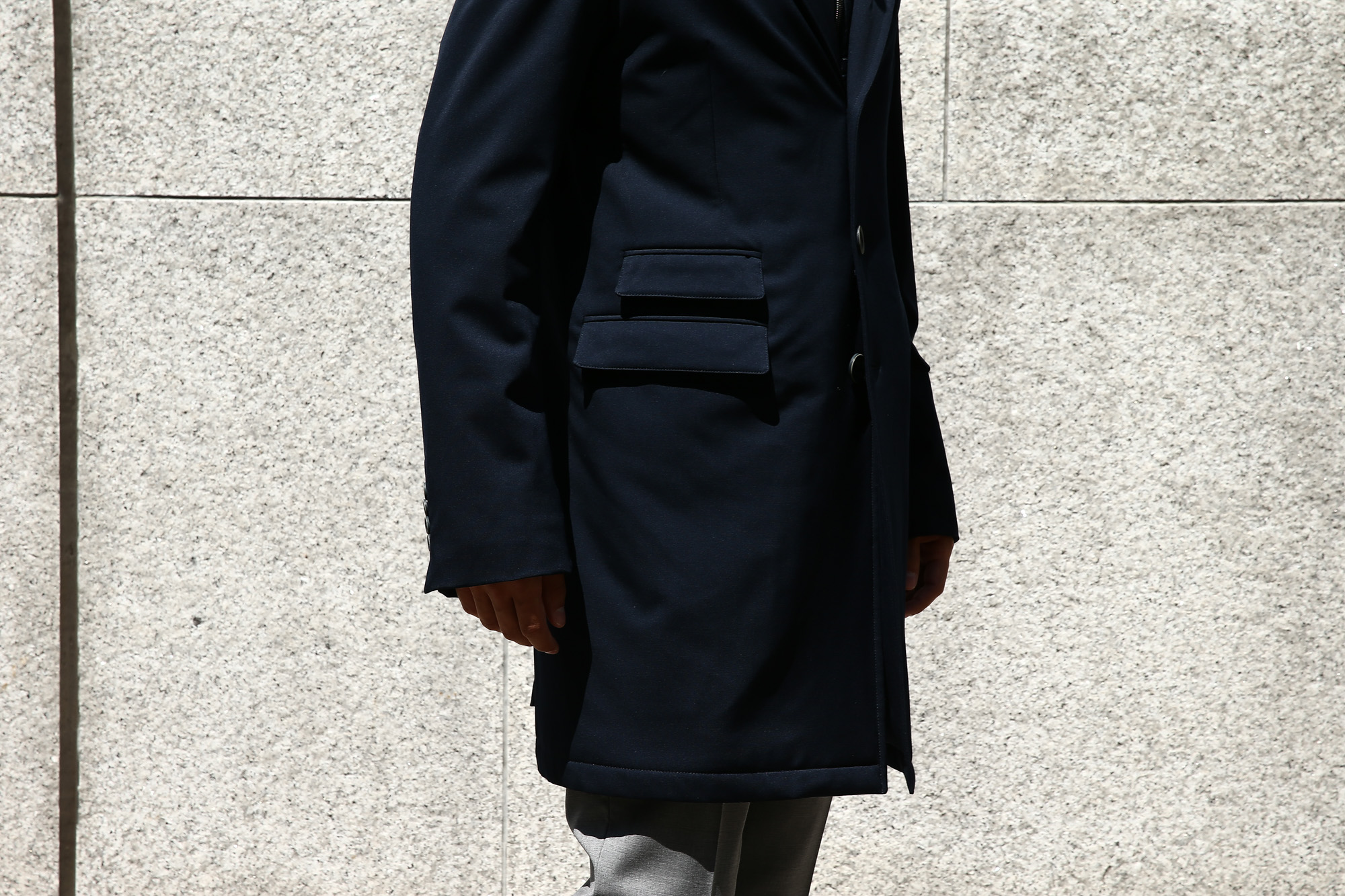 HERNO(ヘルノ) CA0057U Chester coat チェスターコート LoroPiana ロロピアーナ STORM SYSTEM WOOL HERNO TECH 中綿入り ウール チェスターコート NAVY (ネイビー・9290) Made in italy (イタリア製) 2017 秋冬 のコーディネートスタイル。愛知 名古屋 Alto e Diritto アルト エ デリット herno ヘルノ ダウンコート ビジネススタイル