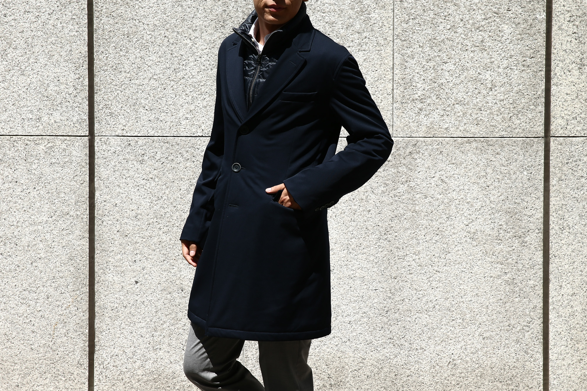 HERNO(ヘルノ) CA0057U Chester coat チェスターコート LoroPiana ロロピアーナ STORM SYSTEM WOOL HERNO TECH 中綿入り ウール チェスターコート NAVY (ネイビー・9290) Made in italy (イタリア製) 2017 秋冬 のコーディネートスタイル。愛知 名古屋 Alto e Diritto アルト エ デリット herno ヘルノ ダウンコート ビジネススタイル