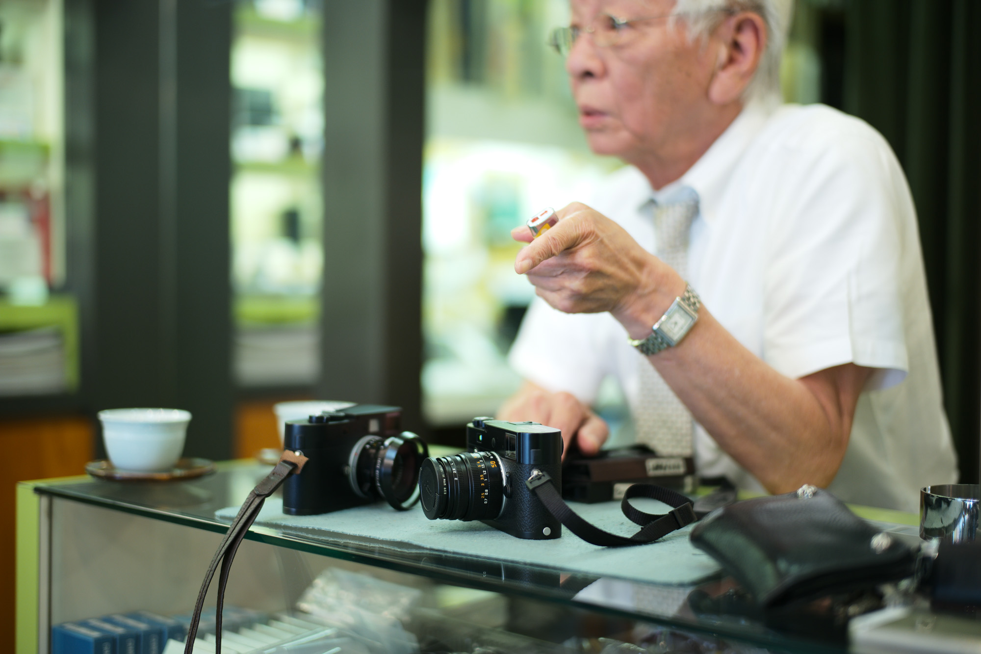 2017.6/05-6/11  ///【LEICA M10 + SUMMILUX-M F1.4/50mm ASPH】 作例 ブログ ライカM10 写真 leicam10 ライカ leica 愛知 名古屋 ズミルックス summilux porche isaia 西麻布 イザイア moorer aldorossi sky pantofoladoro zodiac 松屋カメラ leica ライカ タンバール90mm leicamp leicammonochrome ロケ撮影 audi 名古屋市市政資料館 ネコ レッドカーペット jamesgrose