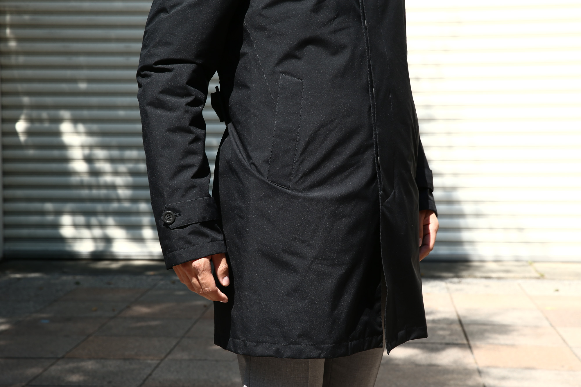 【HERNO / ヘルノ】 PI077UL LAMINAR Belted coat (ラミナー ベルテッドコート) GORE-TEX (ゴアテックス) 完全防水 ステンカラー シングル ベルテッドコート BLACK (ブラック・9300) 2017 秋冬 愛知 名古屋 herno ヘルノ ダウンコート 42,44,46,48,50,52,54