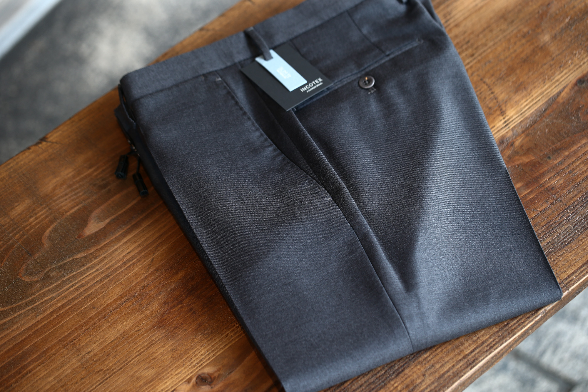 INCOTEX (インコテックス) N35 SLIM FIT (1NT035) スリムフィット S110’S HIGH COMFORT BATAVIA ストレッチ サージウール スラックス MEDIUM GRAY (ミディアムグレー・910) 2017 秋冬新作 incotex インコテックス グレスラ 愛知　名古屋 Alto e Diritto アルト エ デリット