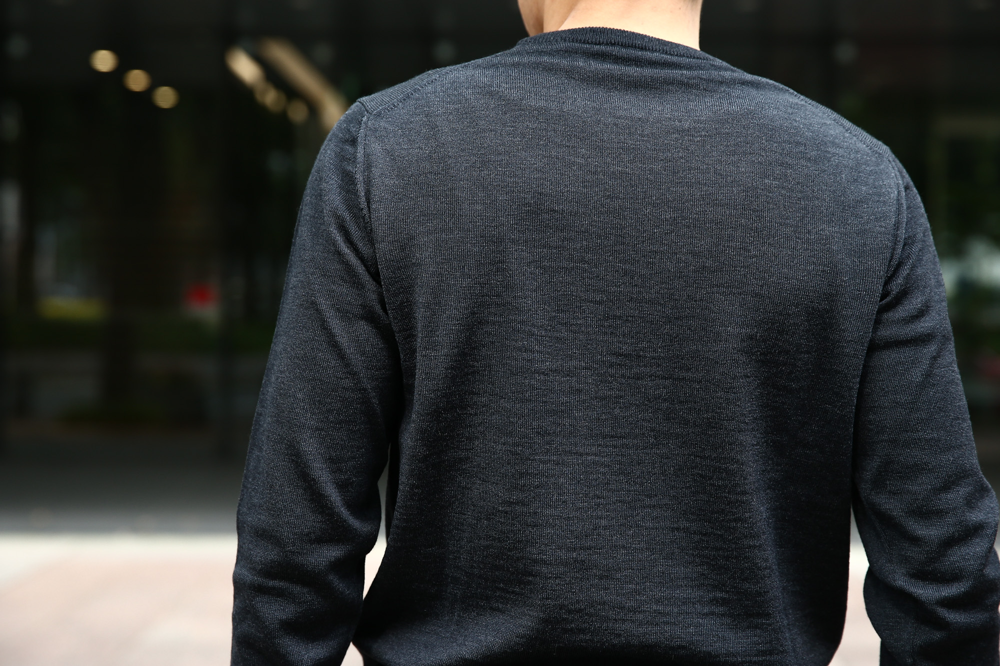 【ZANONE / ザノーネ】 Crew Neck Sweater クルーネックセーター VIRGIN WOOL 100% ヴァージンウール100% ハイゲージウールニットセーター CHARCOAL (チャコール・Z0006)  made in italy (イタリア製) 2017 秋冬新作 zanone ザノーネ コーディネート タートルネック 愛知 名古屋 Alto e Diritto アルト エ デリット タートル 44,46,48,50,52,54