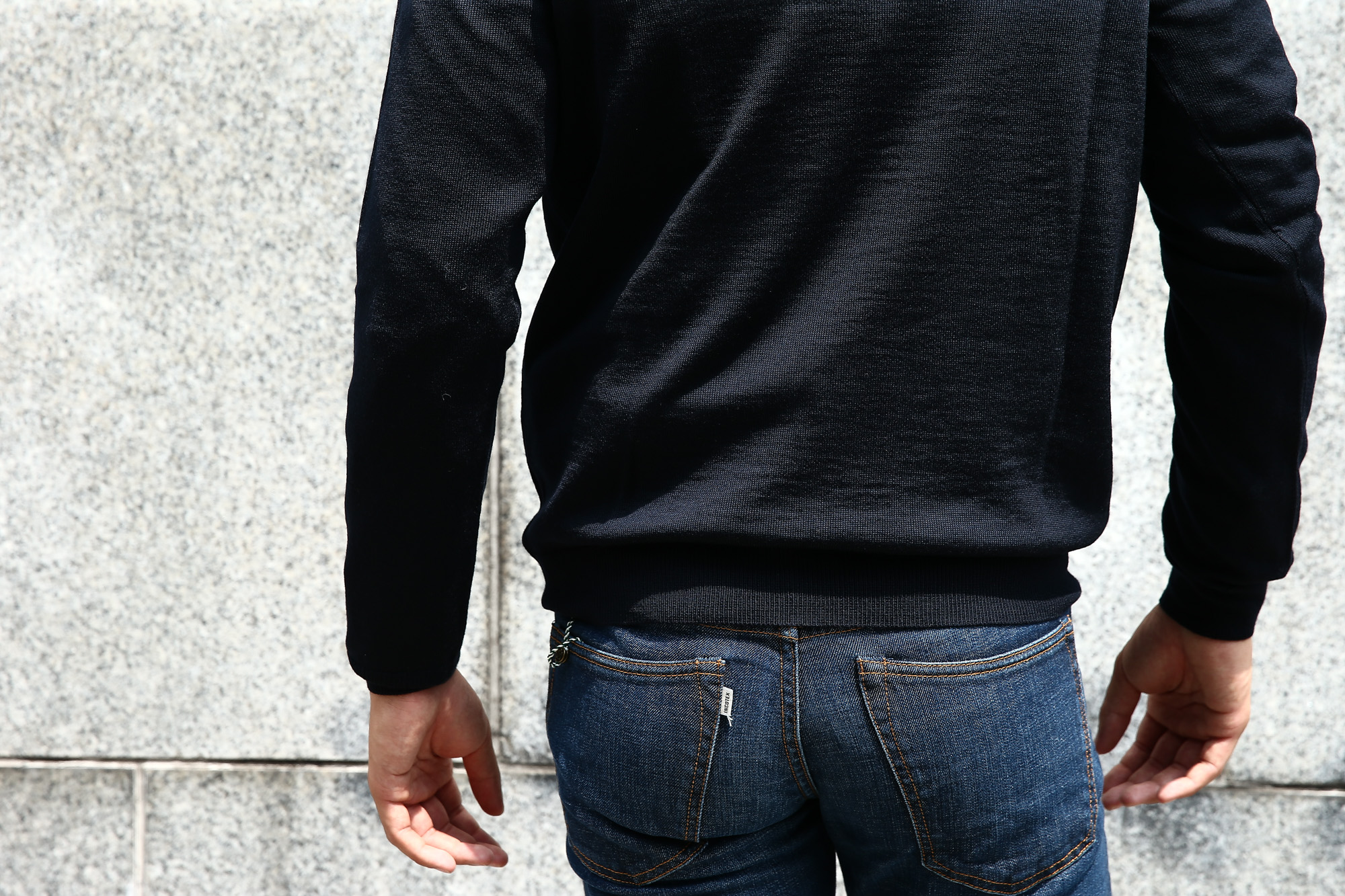 【ZANONE / ザノーネ】 Crew Neck Sweater クルーネックセーター VIRGIN WOOL 100% ヴァージンウール100% ハイゲージウールニットセーター NAVY (ネイビー・Z1375) made in italy (イタリア製) 2017 秋冬新作 zanone ザノーネ コーディネート タートルネック 愛知 名古屋 Alto e Diritto アルト エ デリット タートル 44,46,48,50,52,54