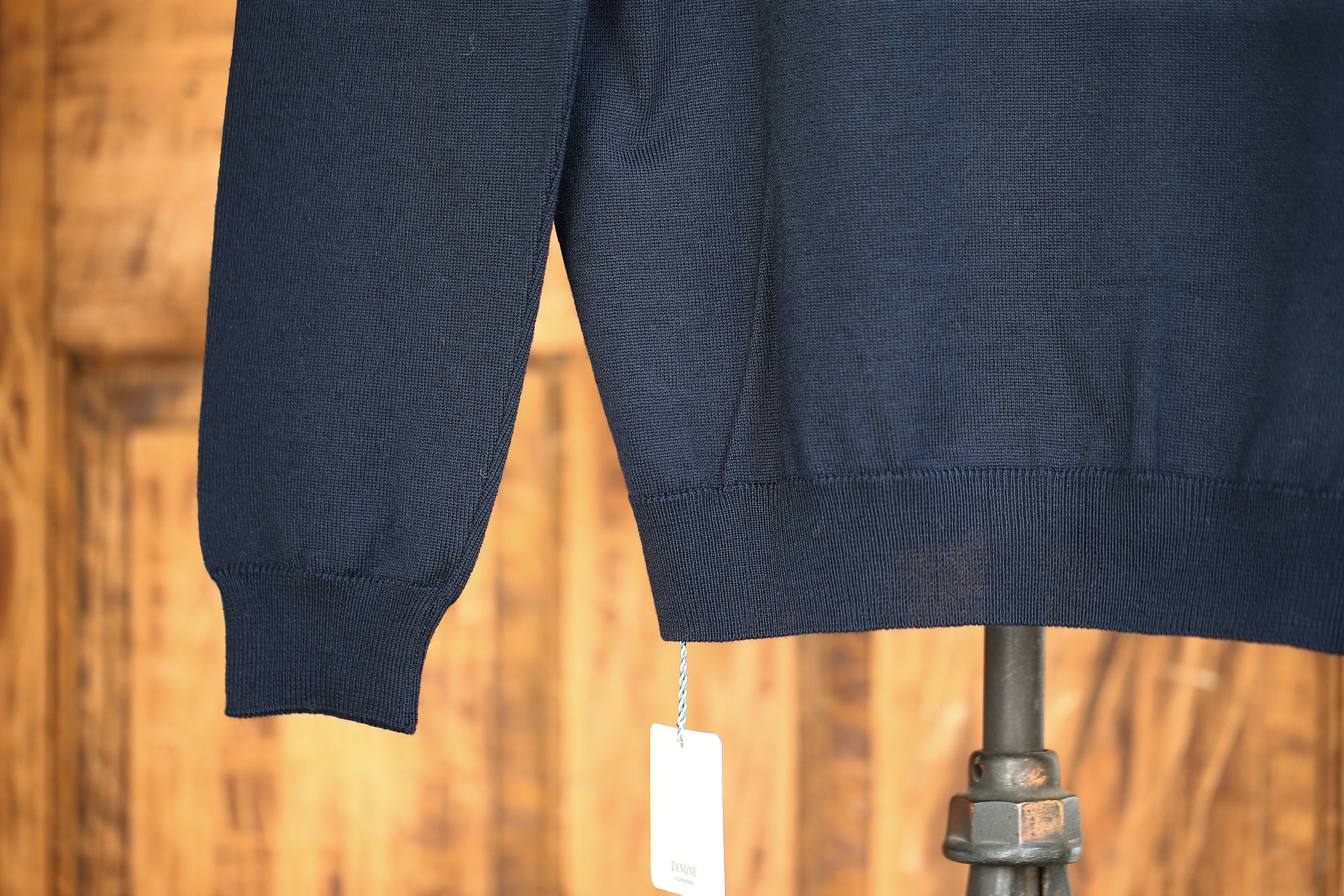 ZANONE (ザノーネ) Crew Neck Sweater (クルーネックセーター) VIRGIN WOOL 100% ヴァージンウール100% ハイゲージウールニットセーター NAVY (ネイビー・Z1375) made in italy (イタリア製) 2017 秋冬新作 zanone ザノーネ タートルネック 愛知 名古屋 Alto e Diritto アルト エ デリット タートル