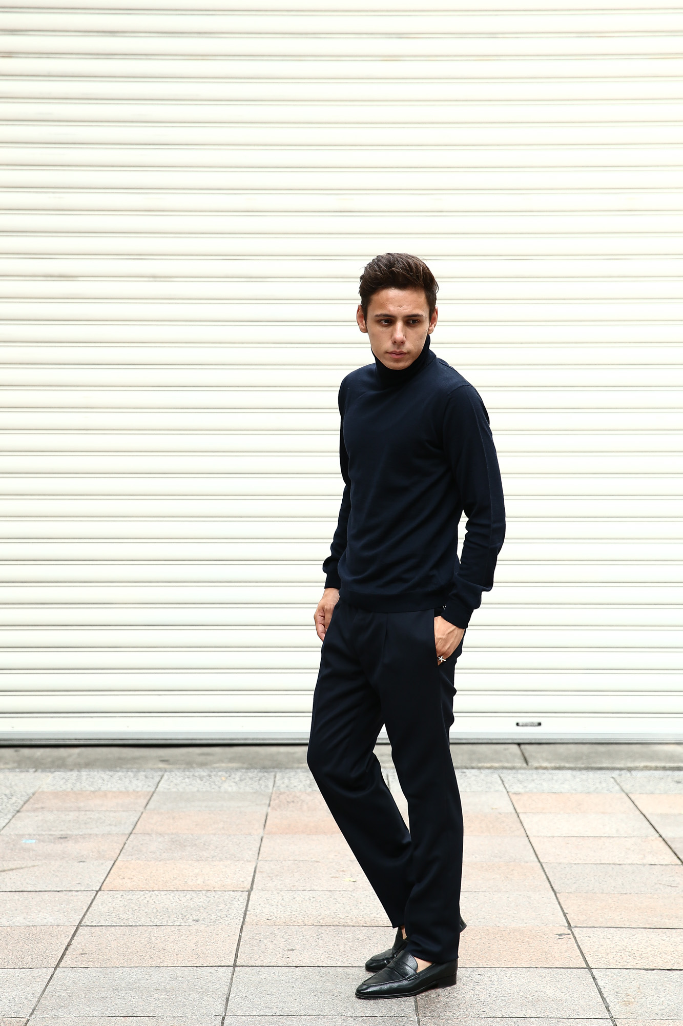 【ZANONE / ザノーネ】 Turtle Neck Sweater タートルネックセーター VIRGIN WOOL 100% ヴァージンウール100% ハイゲージウールニットセーター NAVY (ネイビー・Z1375) made in italy (イタリア製) 2017 秋冬新作 made in italy (イタリア製) 2017 秋冬新作 zanone ザノーネ タートルネック 愛知 名古屋 Alto e Diritto アルト エ デリット タートル