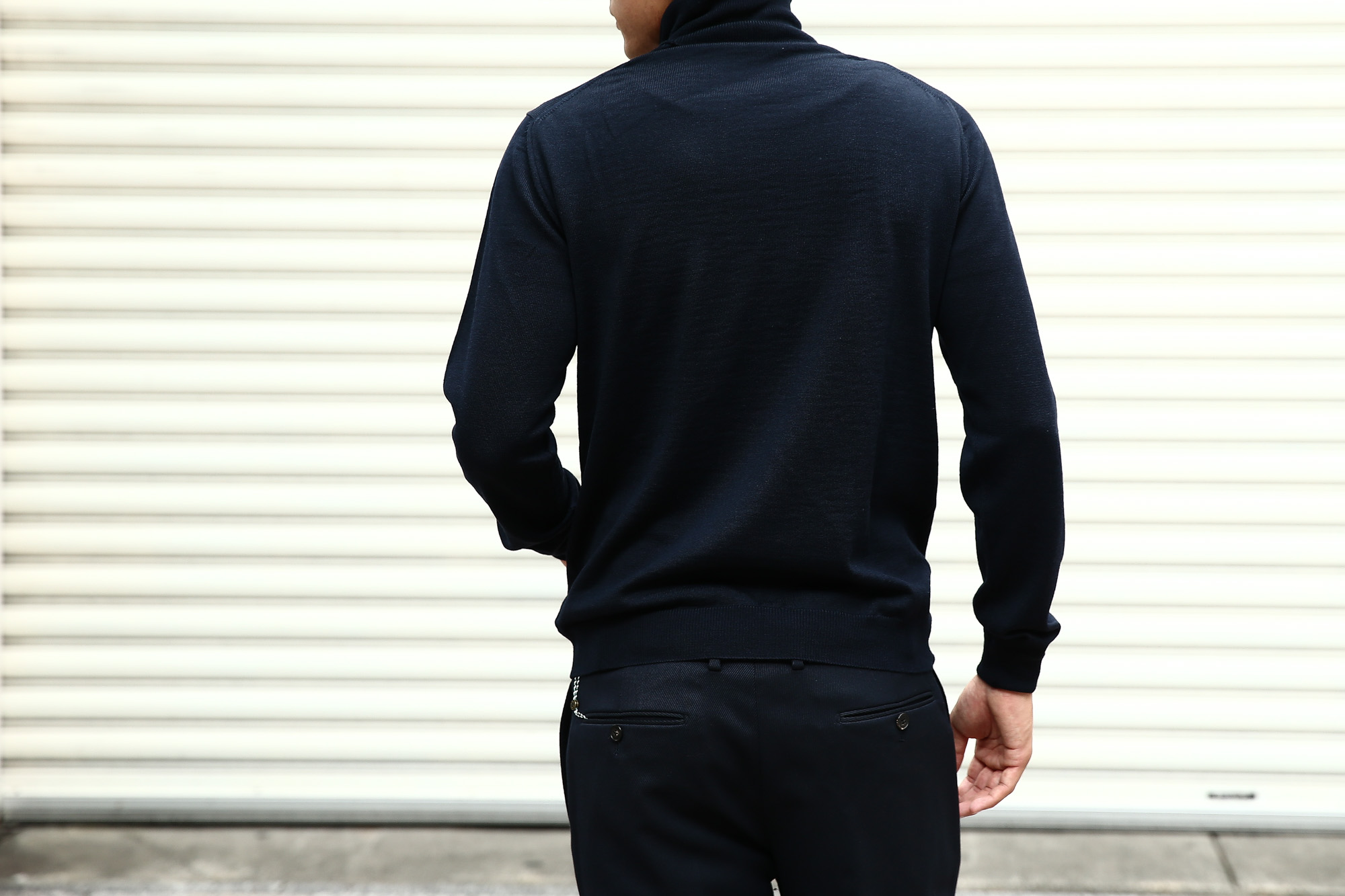 【ZANONE / ザノーネ】 Turtle Neck Sweater タートルネックセーター VIRGIN WOOL 100% ヴァージンウール100% ハイゲージウールニットセーター NAVY (ネイビー・Z1375) made in italy (イタリア製) 2017 秋冬新作 made in italy (イタリア製) 2017 秋冬新作 zanone ザノーネ タートルネック 愛知 名古屋 Alto e Diritto アルト エ デリット タートル