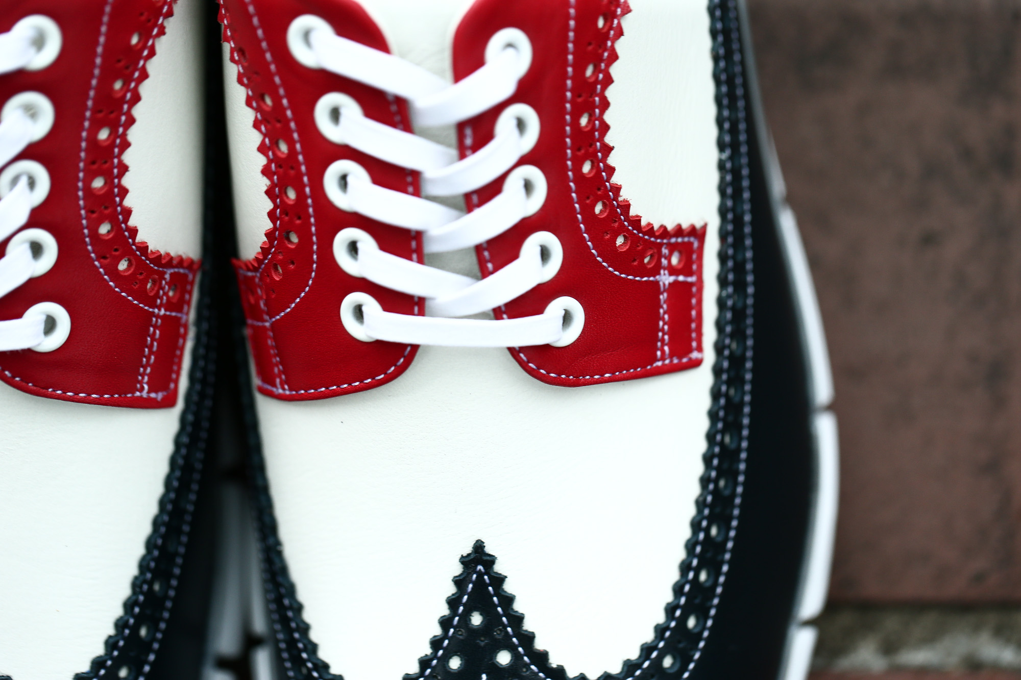 【HIROSHI TSUBOUCHI / ヒロシツボウチ】 HTO-AD05 Wingtip Sneakers トリコロールカラー Calf Leather カーフレザー ウィンングチップ スニーカー NAVY / WHITE / RED (ネイビー / ホワイト / レッド・NV/WH/RE) Made in Japan (日本製) 2017 秋冬新作 hiroshitsubouchi ヒロシツボウチ 木梨則武 ノリさん C.ロナウド クリスティアーノロナウド トリコカラー とんねるずのみなさんのおかげでした トリコロール