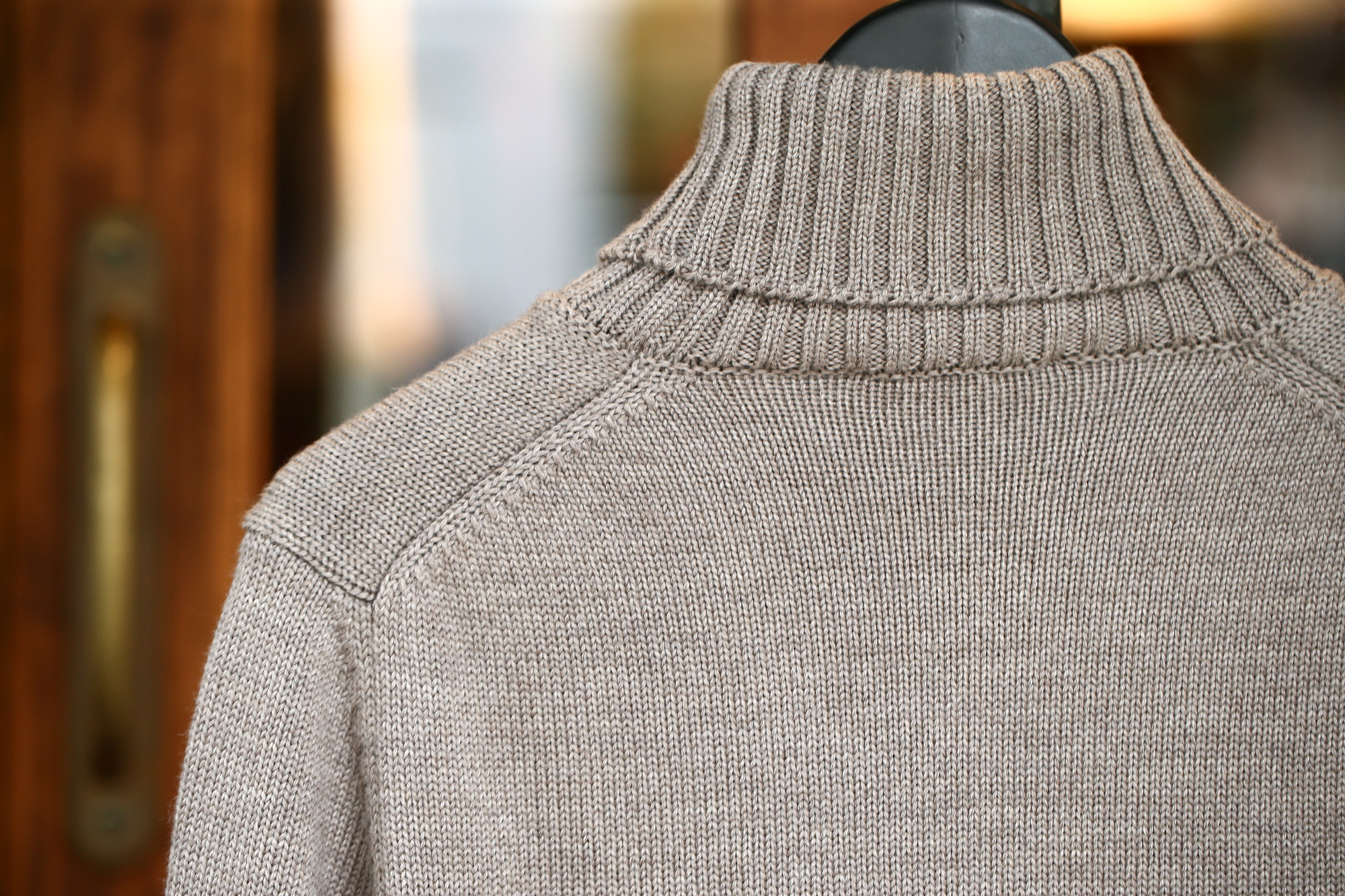 ZANONE (ザノーネ) Turtle Neck Sweater タートルネックセーター VIRGIN WOOL 100% ミドルゲージ ウールニット セーター GREGE (グレージュ・Z2873)  made in italy (イタリア製) 2017 秋冬新作 zanone ザノーネ 愛知 名古屋 Alto e Diritto アルト エ デリット タートルネック