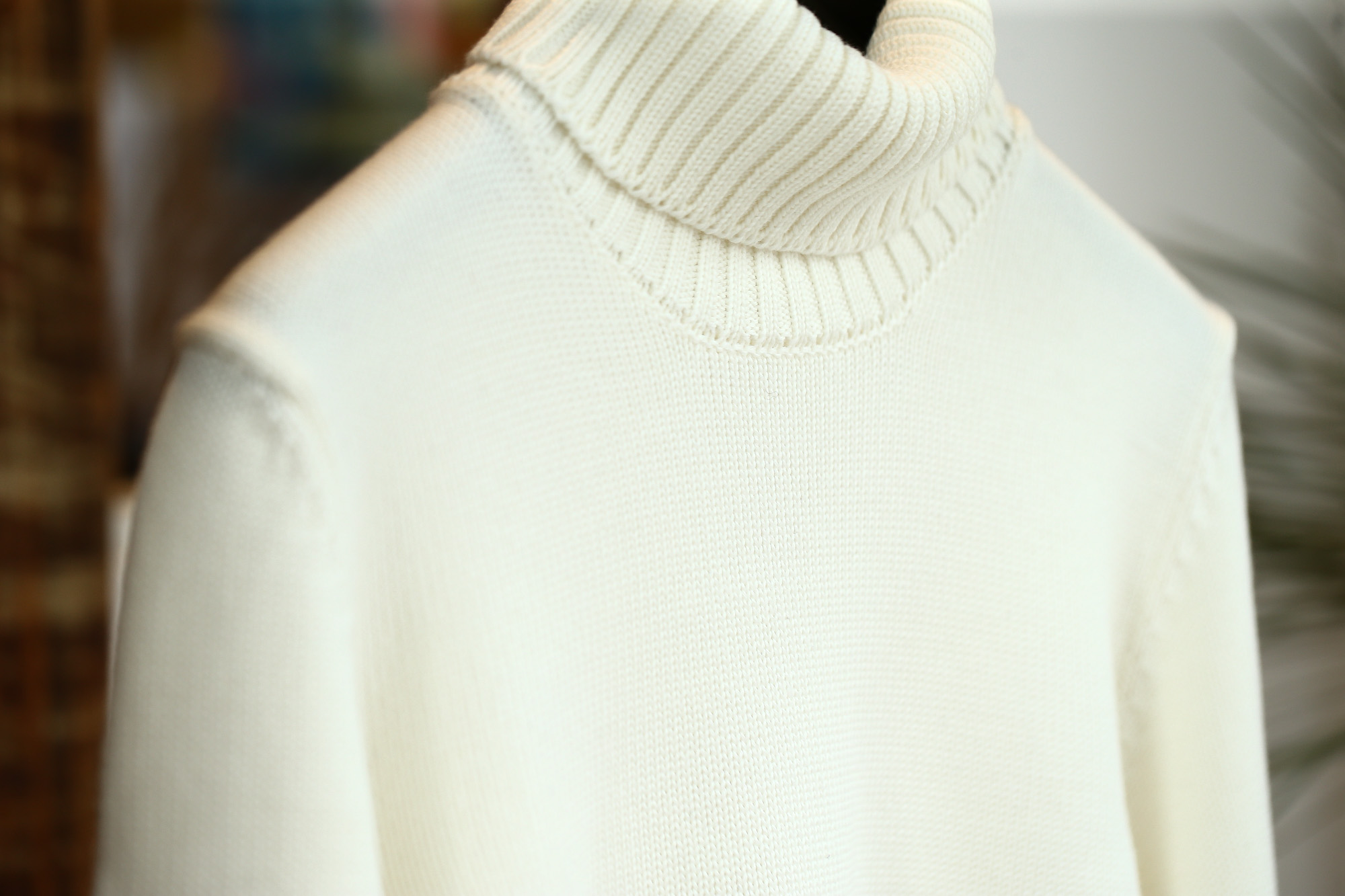 ZANONE (ザノーネ) Turtle Neck Sweater タートルネックセーター VIRGIN WOOL 100% ミドルゲージ ウールニット セーター OFF WHITE (オフホワイト・Z3623) made in italy (イタリア製) 2017 秋冬新作 zanone ザノーネ 愛知 名古屋 Alto e Diritto アルト エ デリット タートルネック