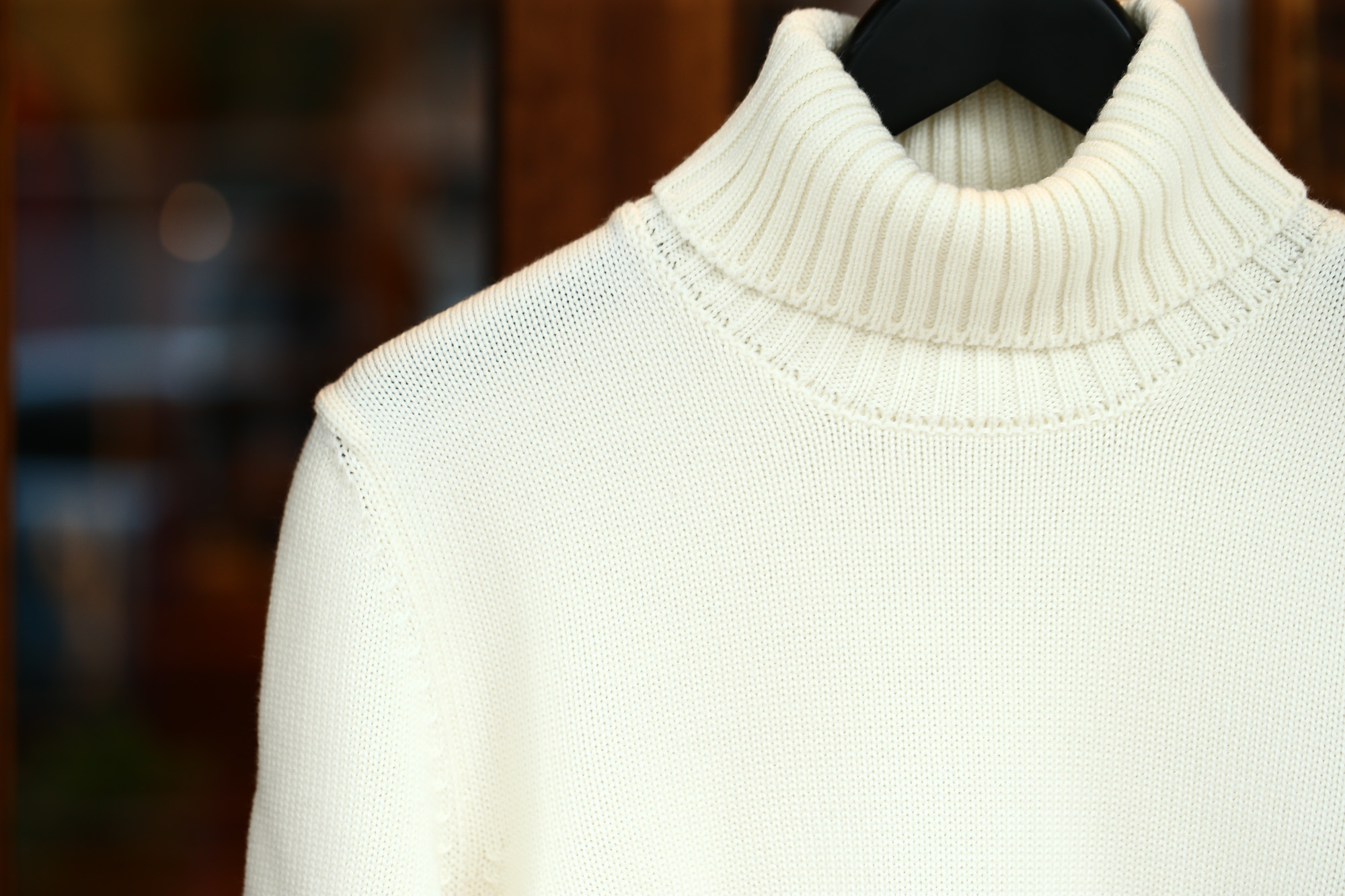 ZANONE (ザノーネ) Turtle Neck Sweater タートルネックセーター VIRGIN WOOL 100% ミドルゲージ ウールニット セーター OFF WHITE (オフホワイト・Z3623) made in italy (イタリア製) 2017 秋冬新作 zanone ザノーネ 愛知 名古屋 Alto e Diritto アルト エ デリット タートルネック